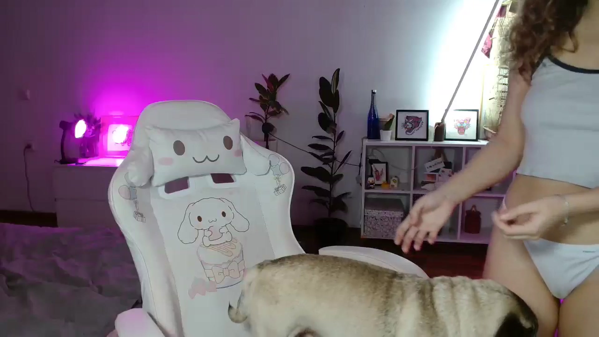 Gallery image thumbnail from FunnyMinni's myfreecams stream on, 11/12/2025, 20:41 image 3 of 20