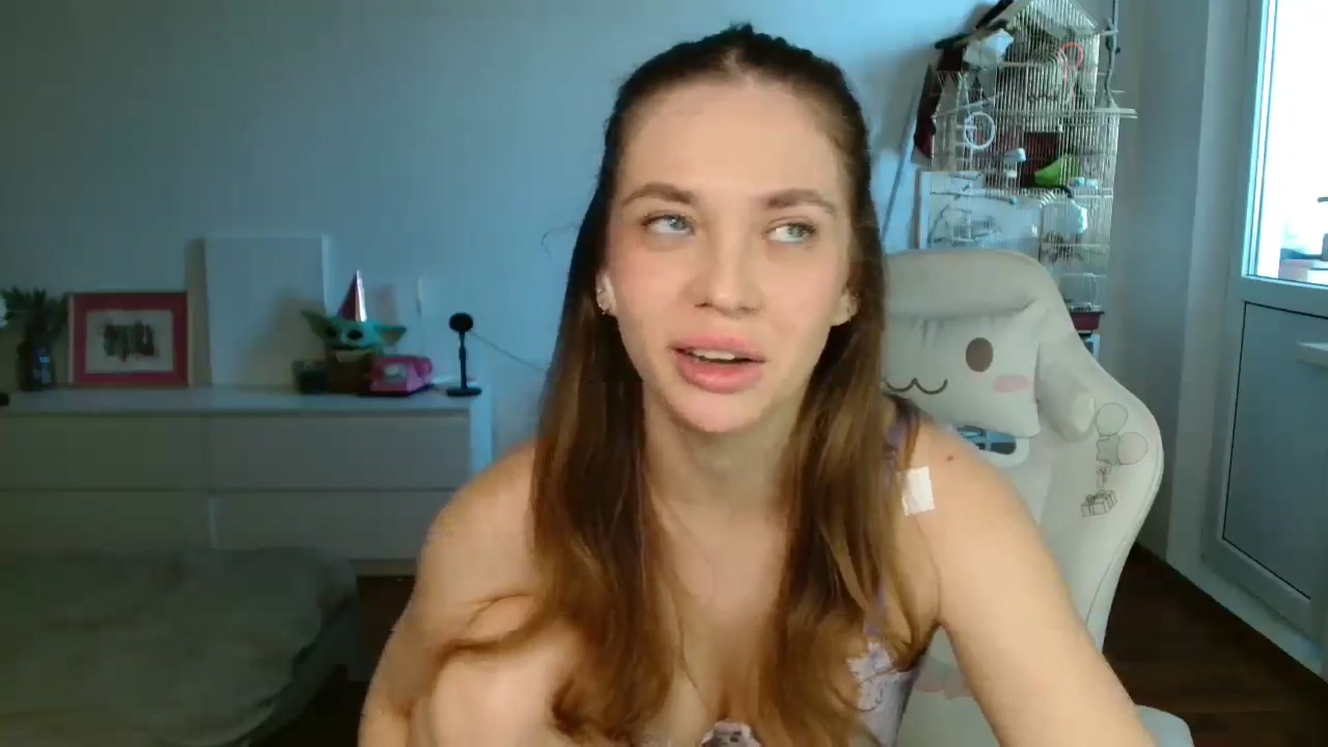 Gallery image thumbnail from FunnyMinni's myfreecams stream on, 11/29/2025, 09:07 image 6 of 20