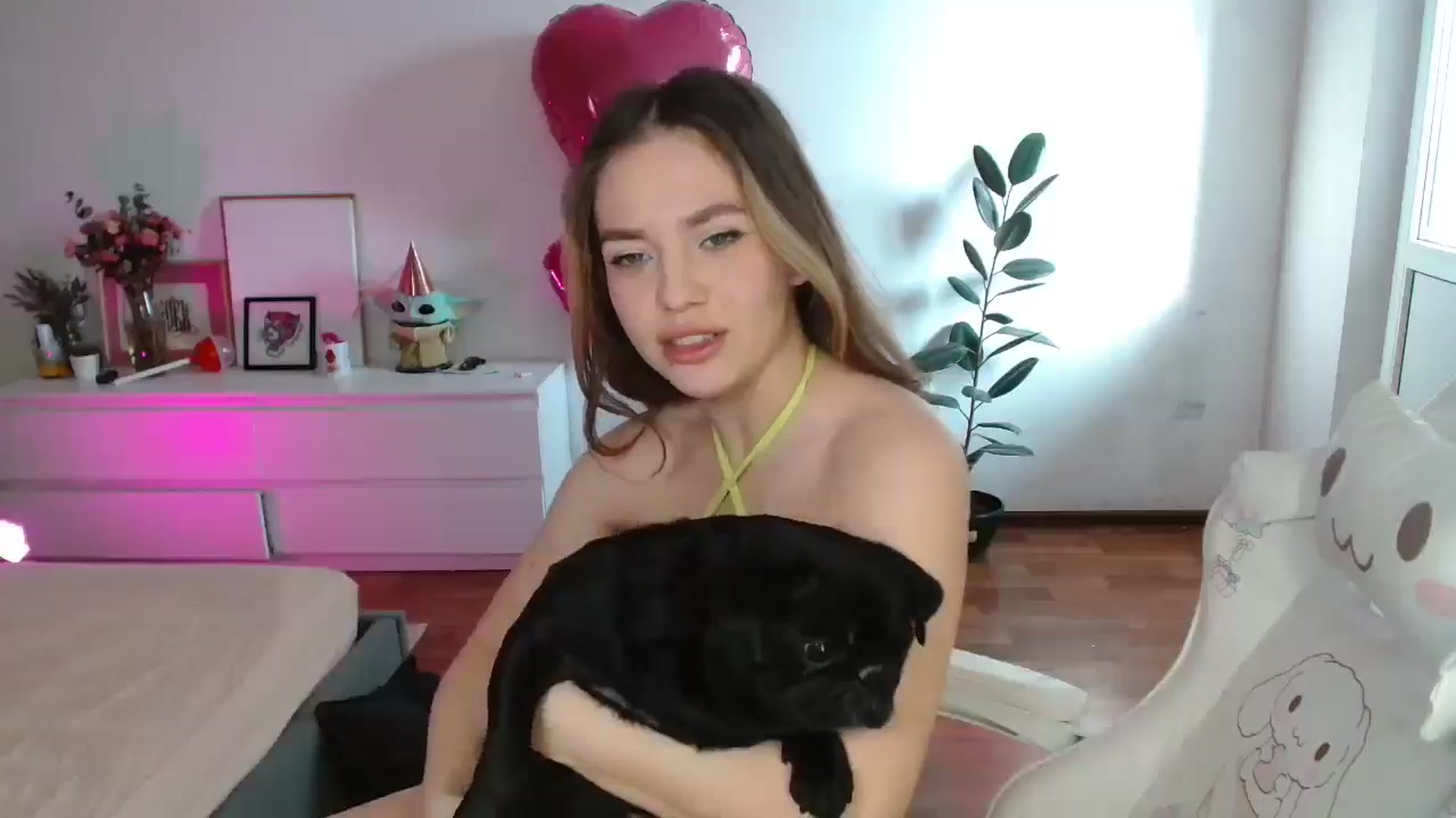 Gallery image thumbnail from FunnyMinni's myfreecams stream on, 01/18/2026, 08:13 image 8 of 20
