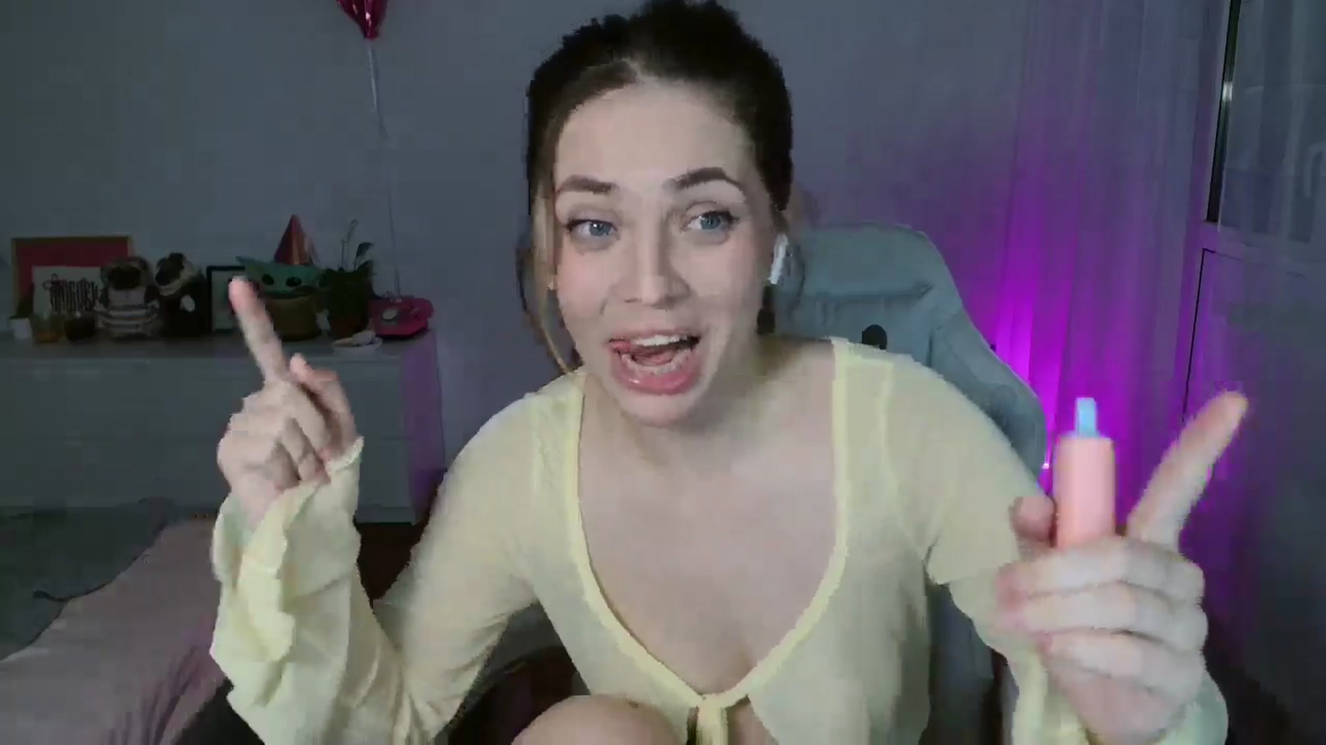 Gallery image thumbnail from FunnyMinni's myfreecams stream on, 03/03/2026, 20:04 image 12 of 20