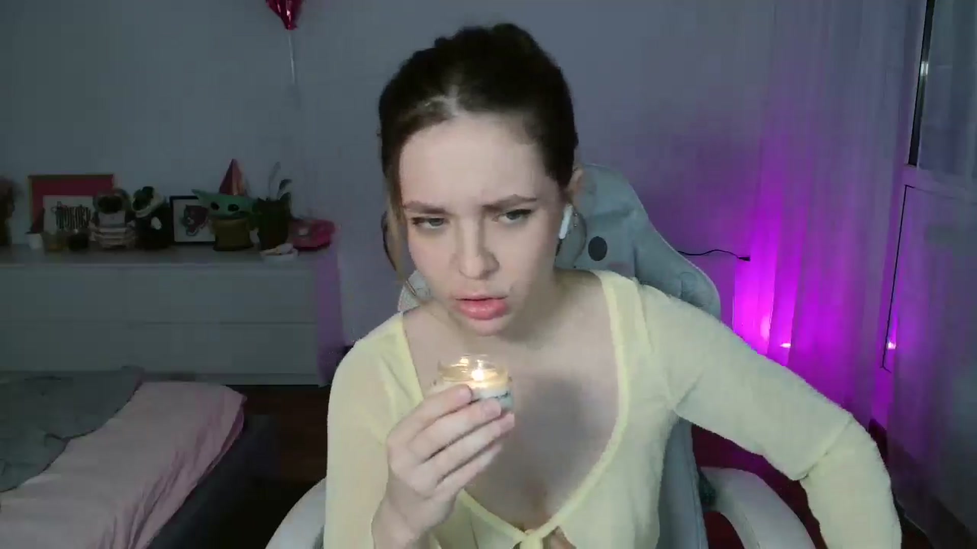 Gallery image thumbnail from FunnyMinni's myfreecams stream on, 03/03/2026, 20:04 image 15 of 20
