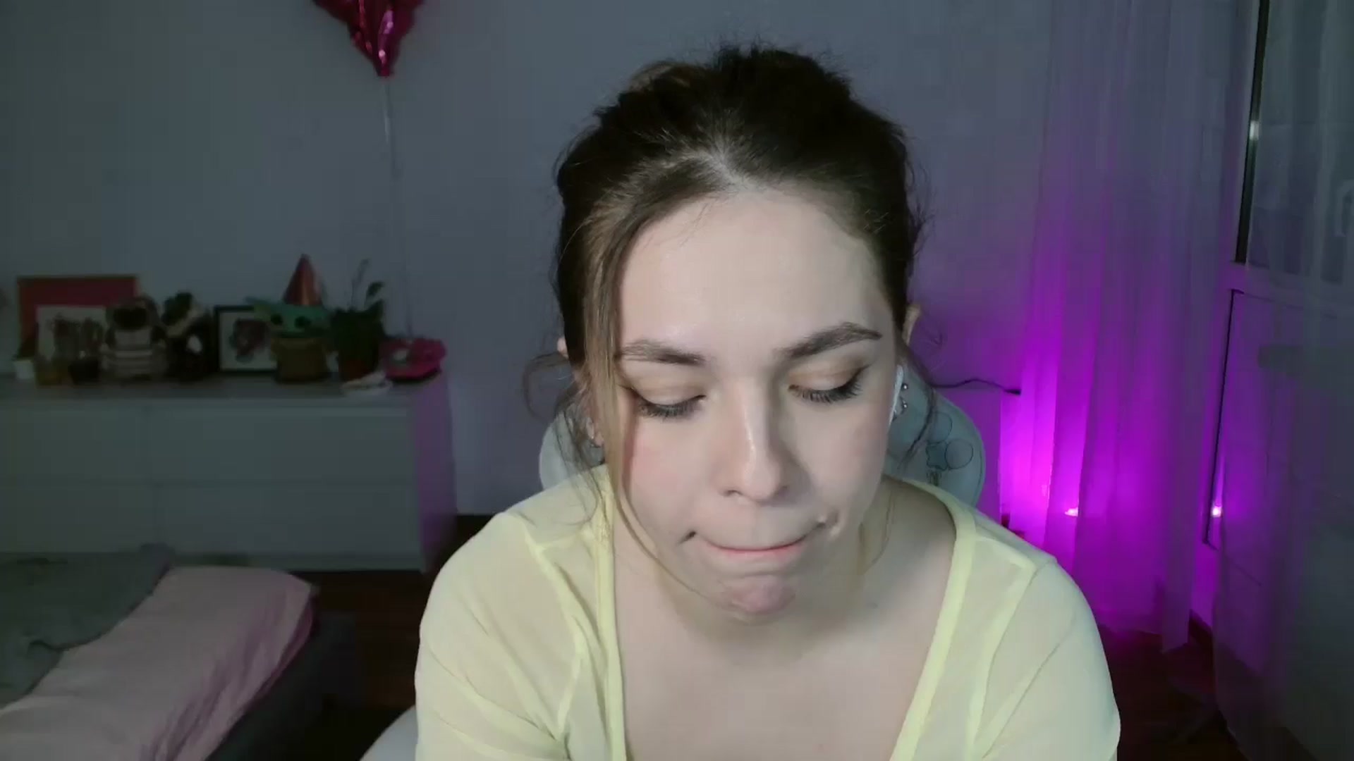 Gallery image thumbnail from FunnyMinni's myfreecams stream on, 03/03/2026, 20:04 image 8 of 20