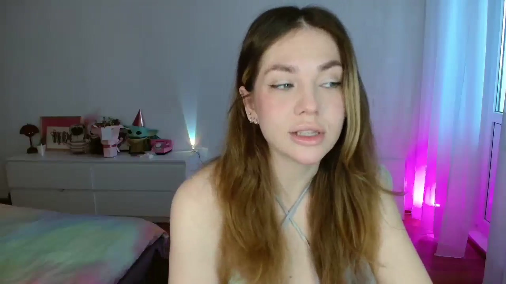 Gallery image thumbnail from FunnyMinni's myfreecams stream on, 03/20/2026, 07:21 image 3 of 20