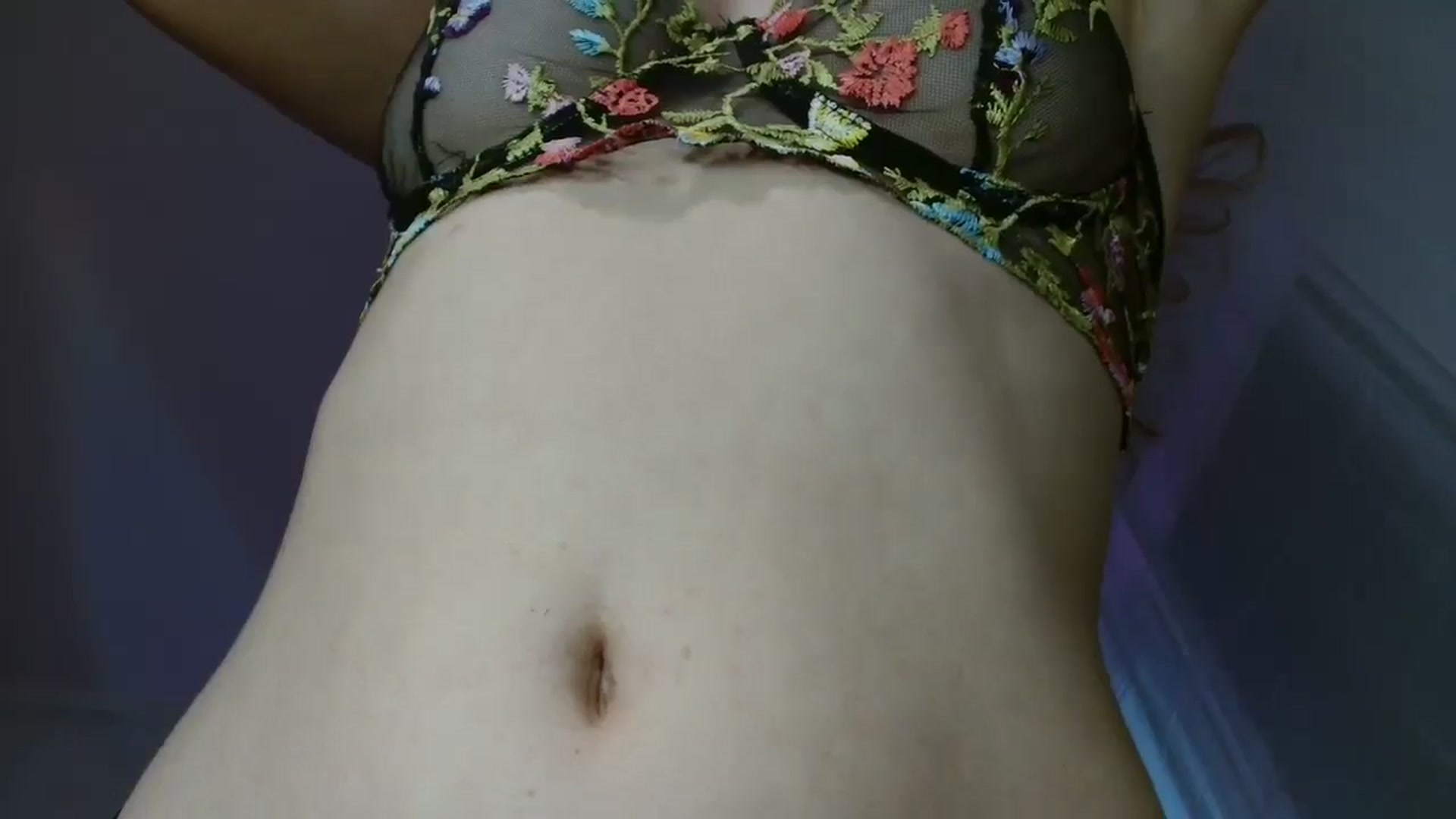 Gallery image thumbnail from FunnyMinni's myfreecams stream on, 03/21/2026, 07:03 image 10 of 20