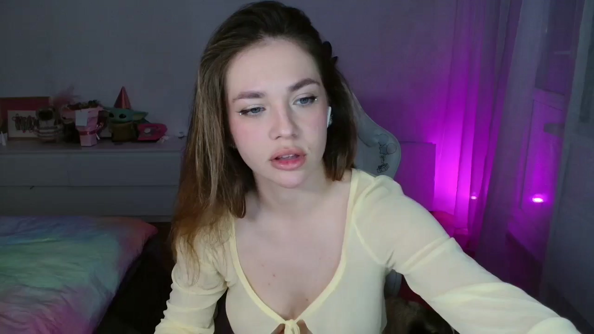Gallery image thumbnail from FunnyMinni's myfreecams stream on, 03/22/2026, 18:34 image 11 of 20