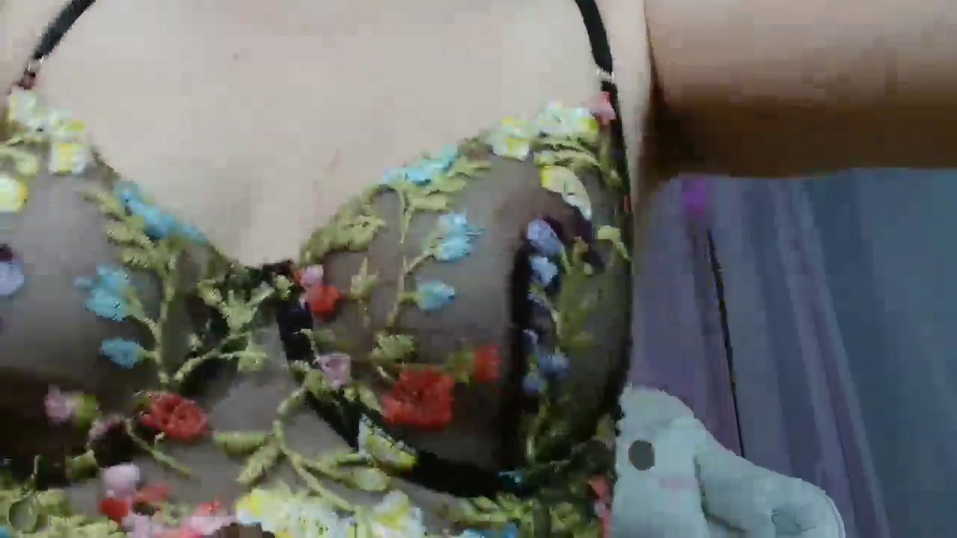Gallery image thumbnail from FunnyMinni's myfreecams stream on, 03/28/2026, 21:13 image 11 of 20