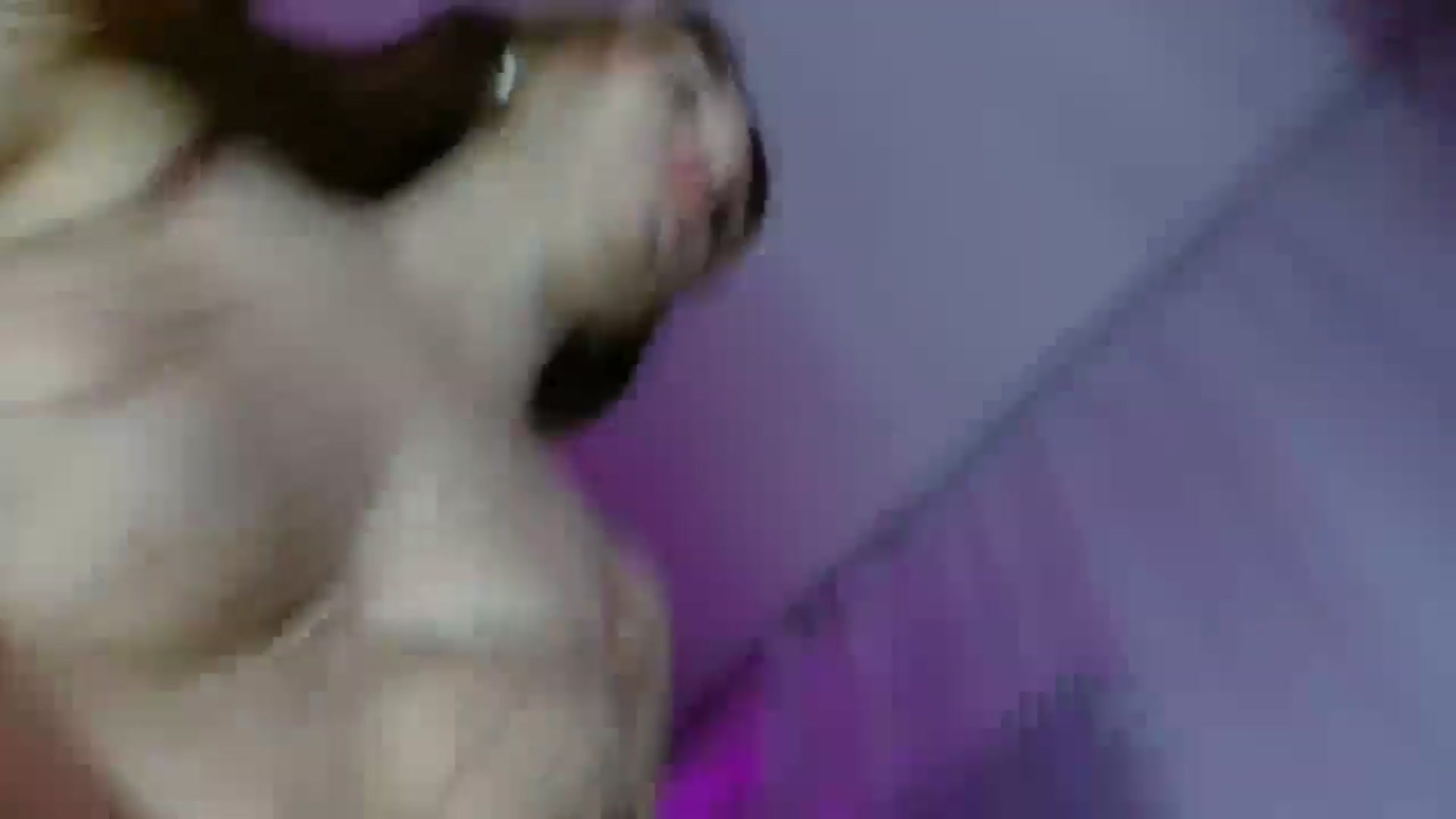 Gallery image thumbnail from FunnyMinni's myfreecams stream on, 04/14/2026, 20:39 image 6 of 20