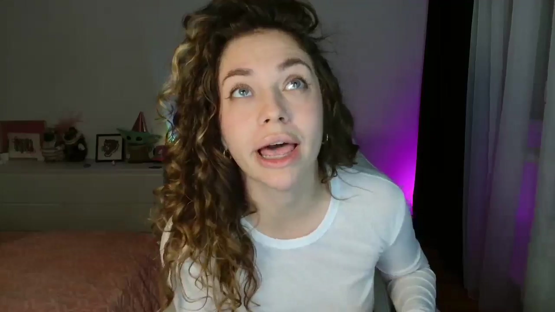 Gallery image thumbnail from FunnyMinni's myfreecams stream on, 05/02/2026, 21:11 image 11 of 20