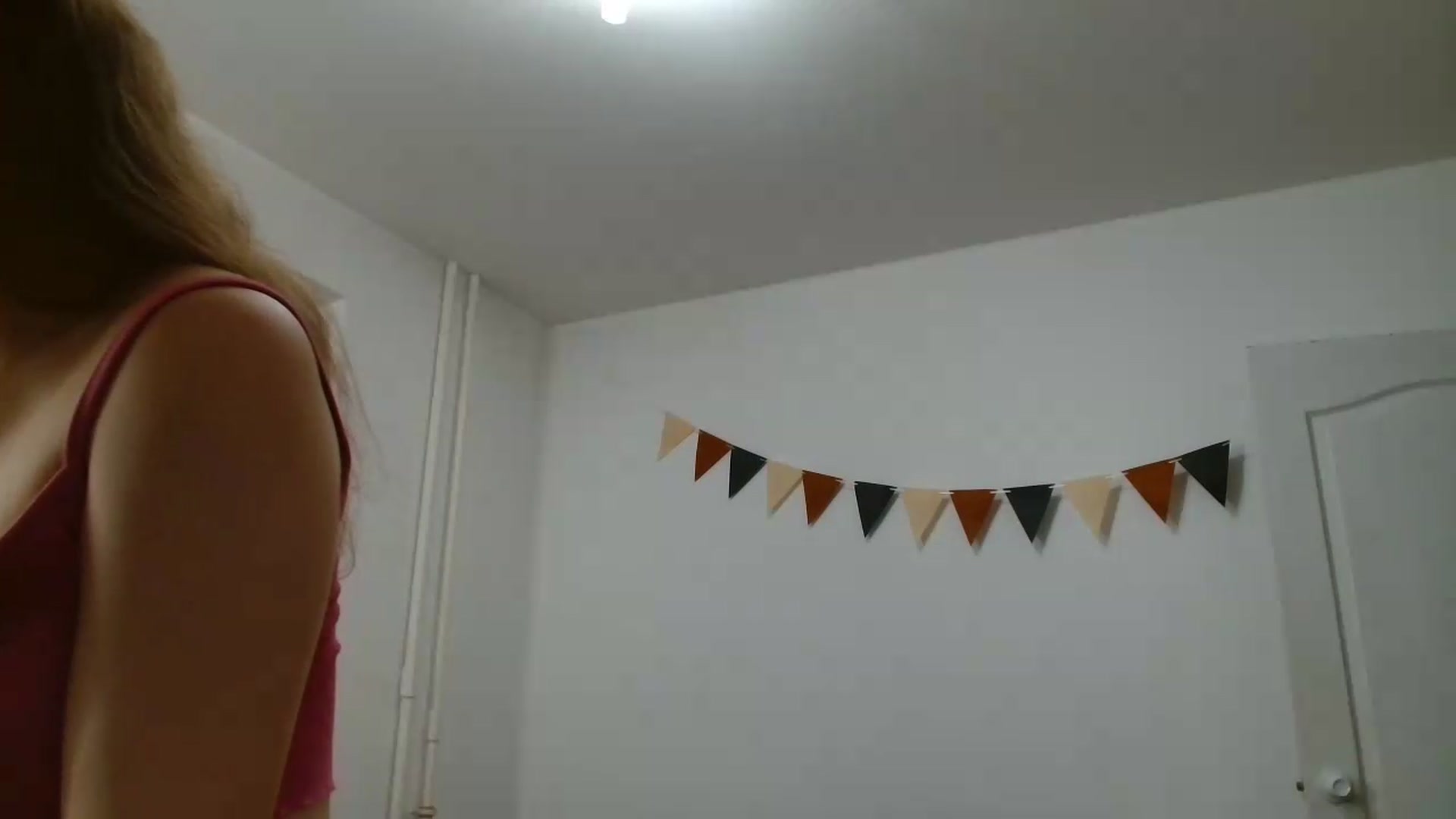 Gallery image thumbnail from FunnyMinni's myfreecams stream on, 06/18/2026, 20:23 image 17 of 20