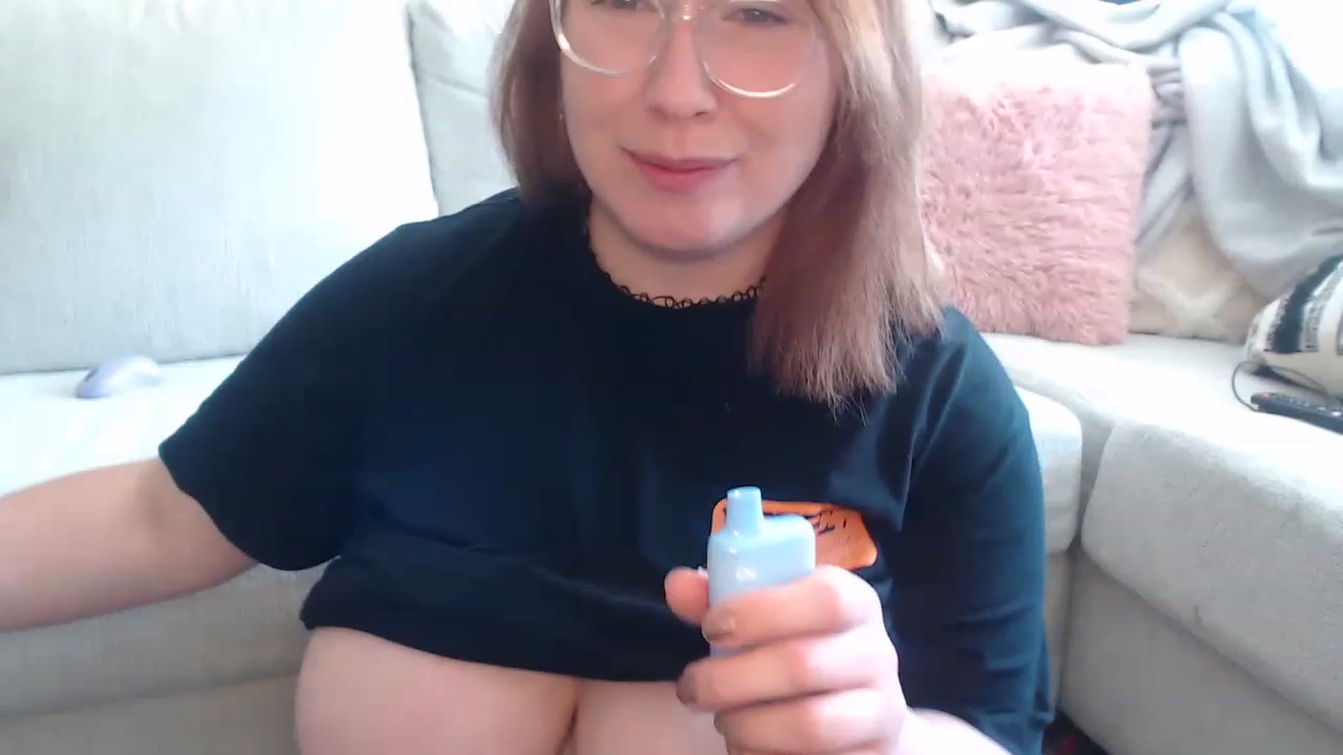 Gallery image thumbnail from Funsize_'s myfreecams stream on, 05/30/2023, 15:49 image 9 of 20