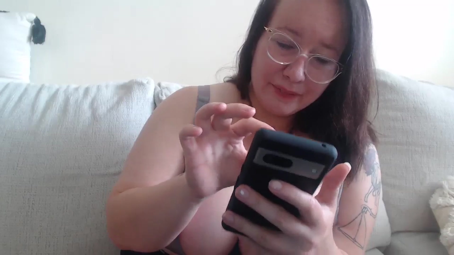 Gallery image thumbnail from Funsize_'s myfreecams stream on, 09/20/2023, 13:48 image 8 of 20
