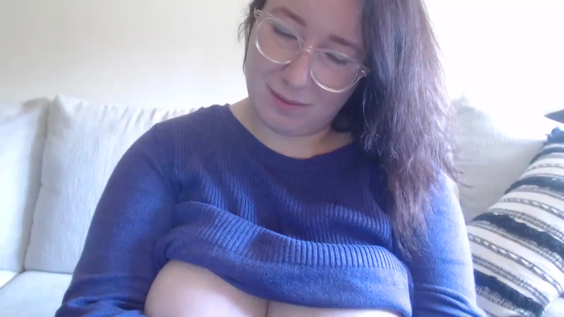 Gallery image thumbnail from Funsize_'s myfreecams stream on, 10/11/2023, 17:02 image 19 of 20