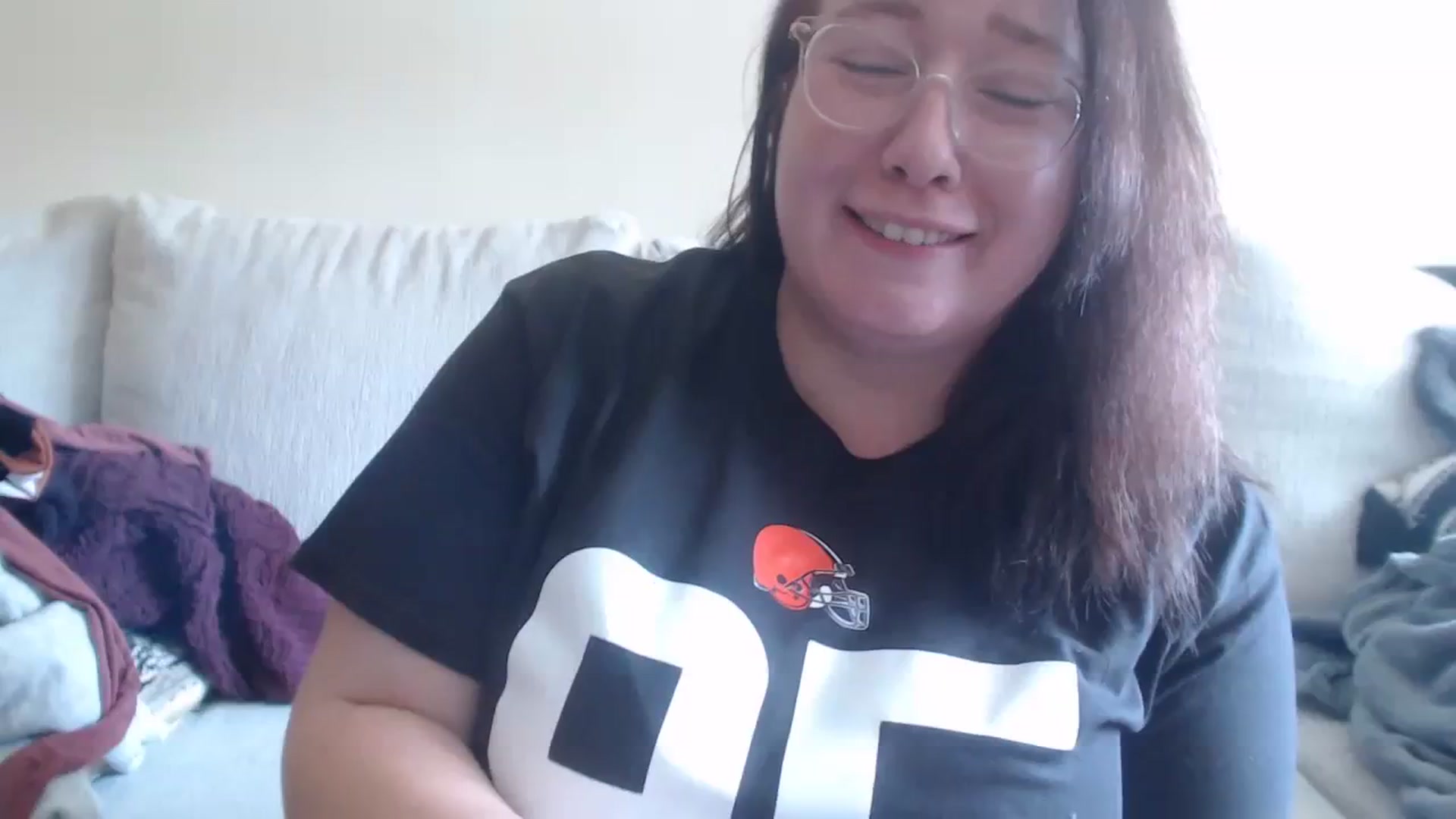 Gallery image thumbnail from Funsize_'s myfreecams stream on, 10/15/2023, 17:17 image 16 of 20