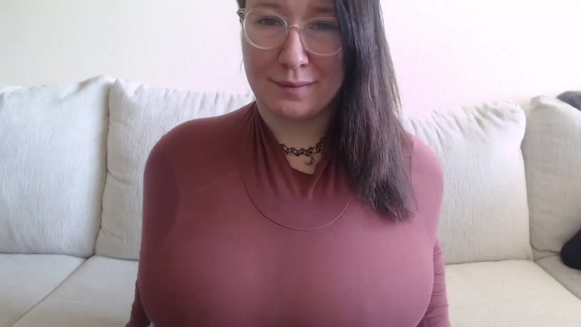 Gallery image thumbnail from Funsize_'s myfreecams stream on, 03/13/2024, 17:37 image 7 of 20