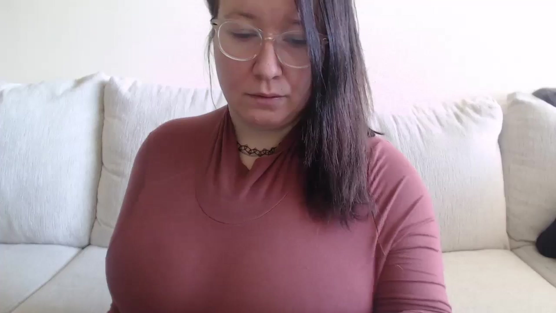 Gallery image thumbnail from Funsize_'s myfreecams stream on, 03/13/2024, 17:37 image 3 of 20