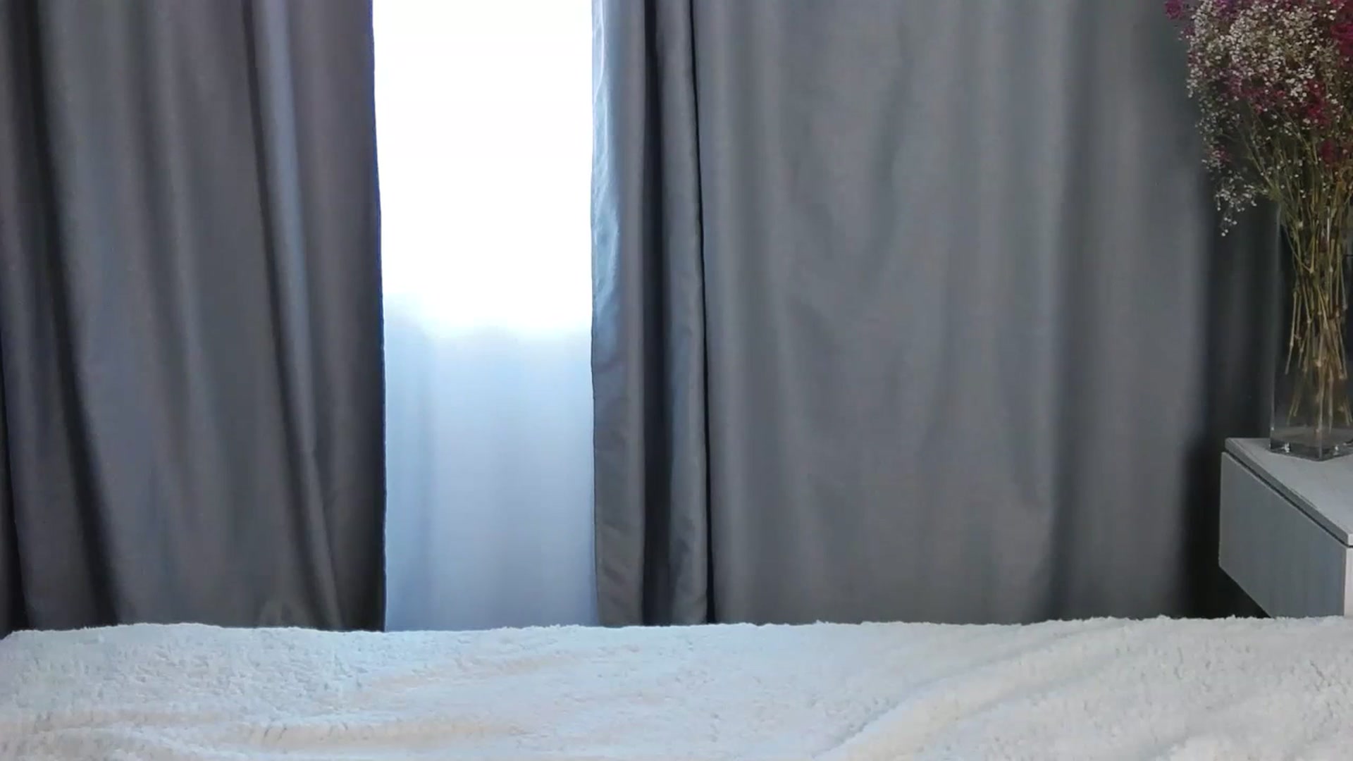 Gallery image thumbnail from Future_Dreams's myfreecams stream on, 06/19/2023, 02:41 image 7 of 20