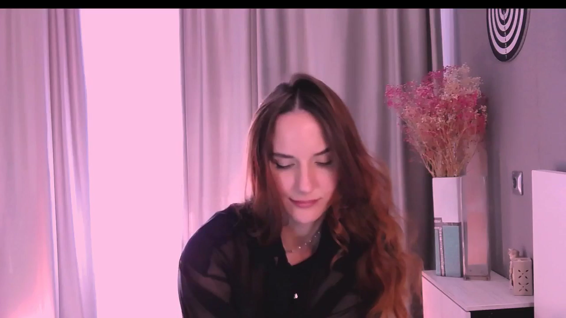 Gallery image thumbnail from Future_Dreams's myfreecams stream on, 03/04/2025, 05:27 image 10 of 20