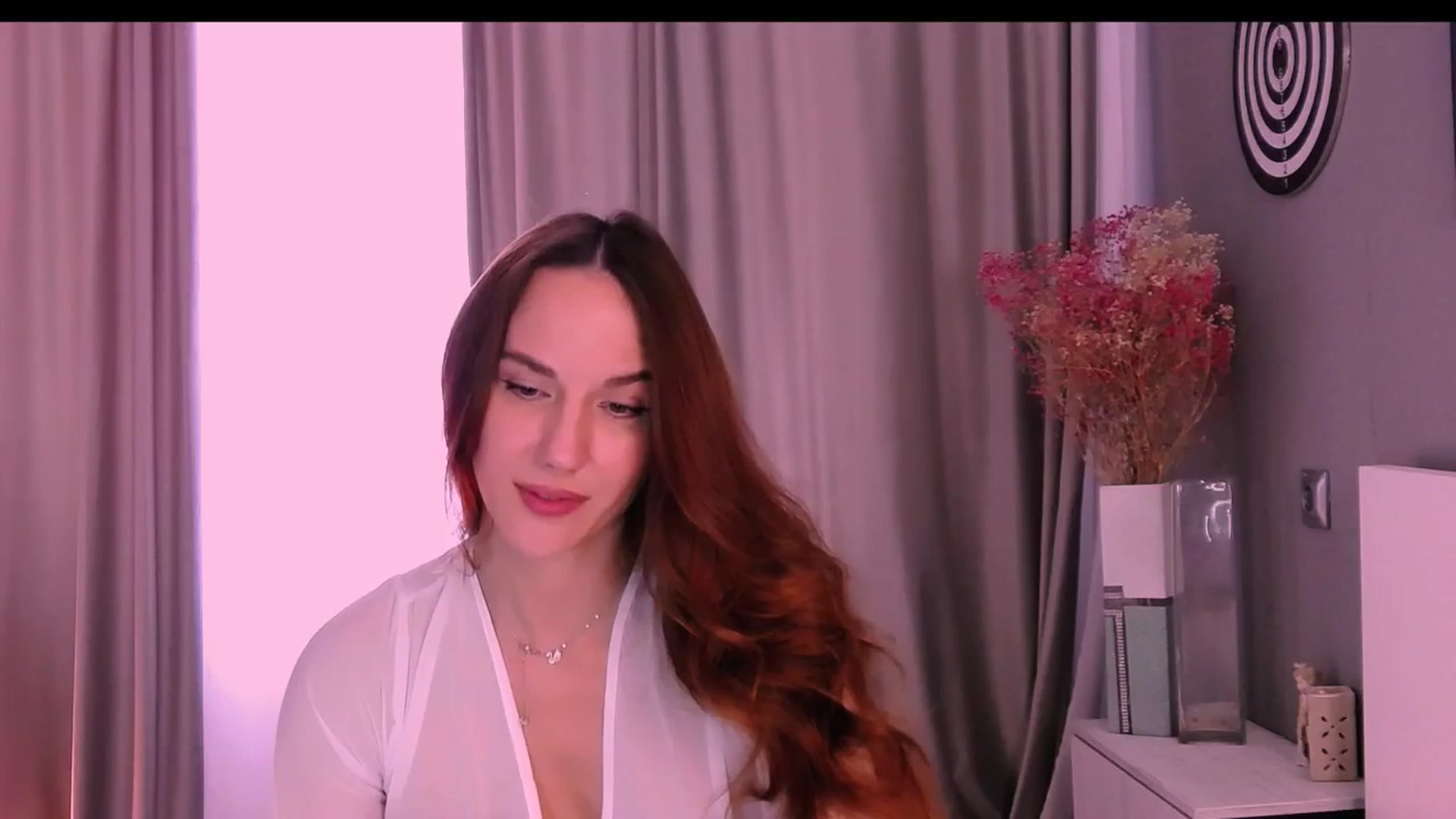Gallery image thumbnail from Future_Dreams's myfreecams stream on, 03/06/2025, 04:17 image 20 of 20