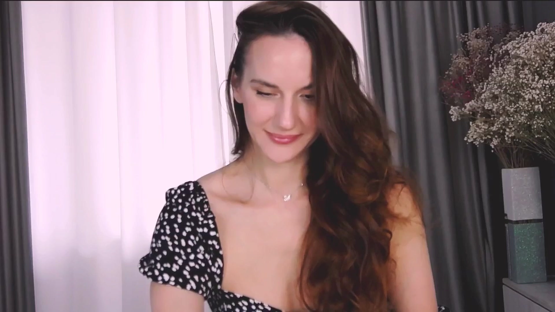 Gallery image thumbnail from Future_Dreams's myfreecams stream on, 03/24/2025, 05:14 image 7 of 20