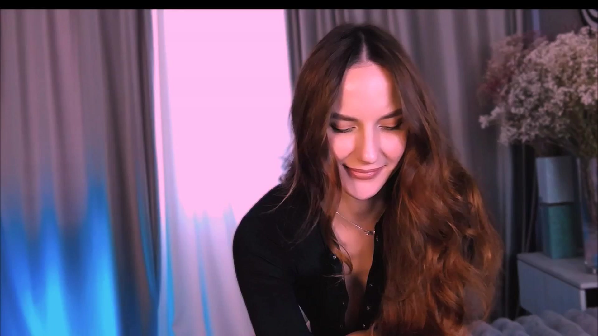 Gallery image thumbnail from Future_Dreams's myfreecams stream on, 04/17/2025, 03:37 image 13 of 20