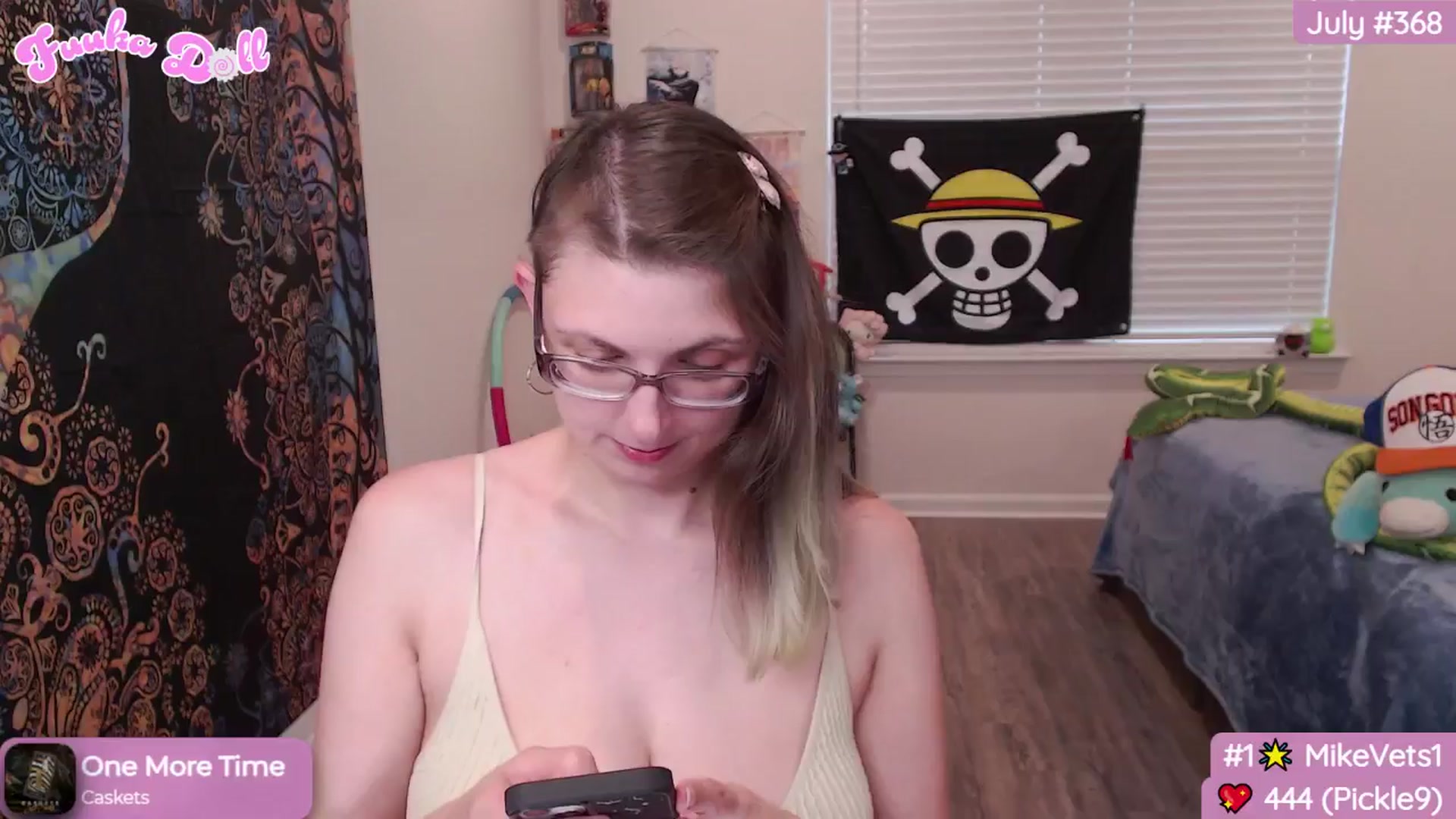 Gallery image thumbnail from Fuuka_Doll's myfreecams stream on, 07/21/2024, 23:53 image 4 of 20