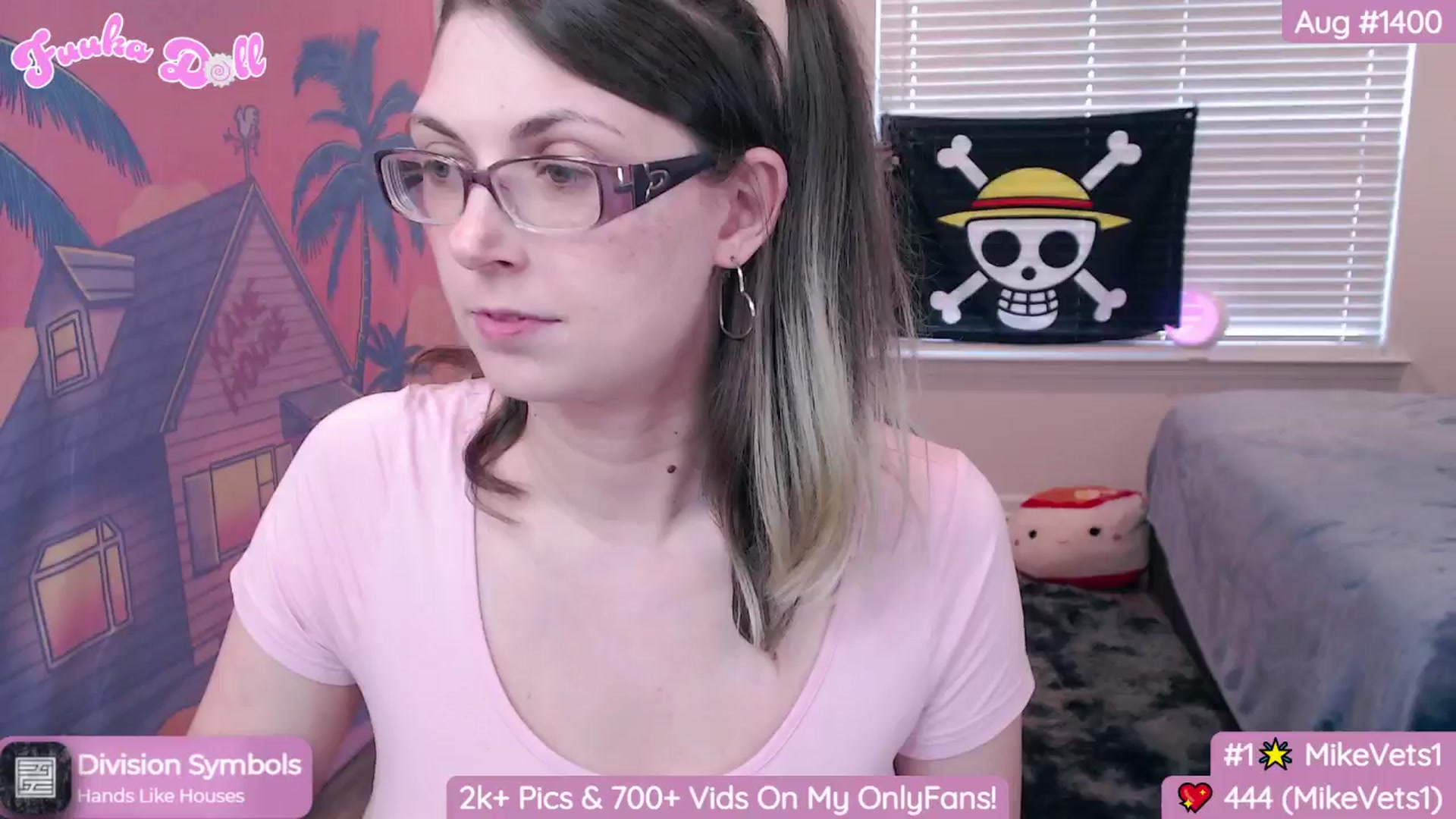 Gallery image thumbnail from Fuuka_Doll's myfreecams stream on, 09/21/2024, 22:25 image 13 of 20