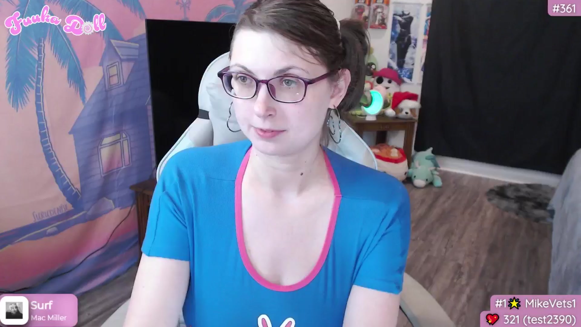 Gallery image thumbnail from Fuuka_Doll's myfreecams stream on, 12/17/2024, 08:12 image 7 of 20