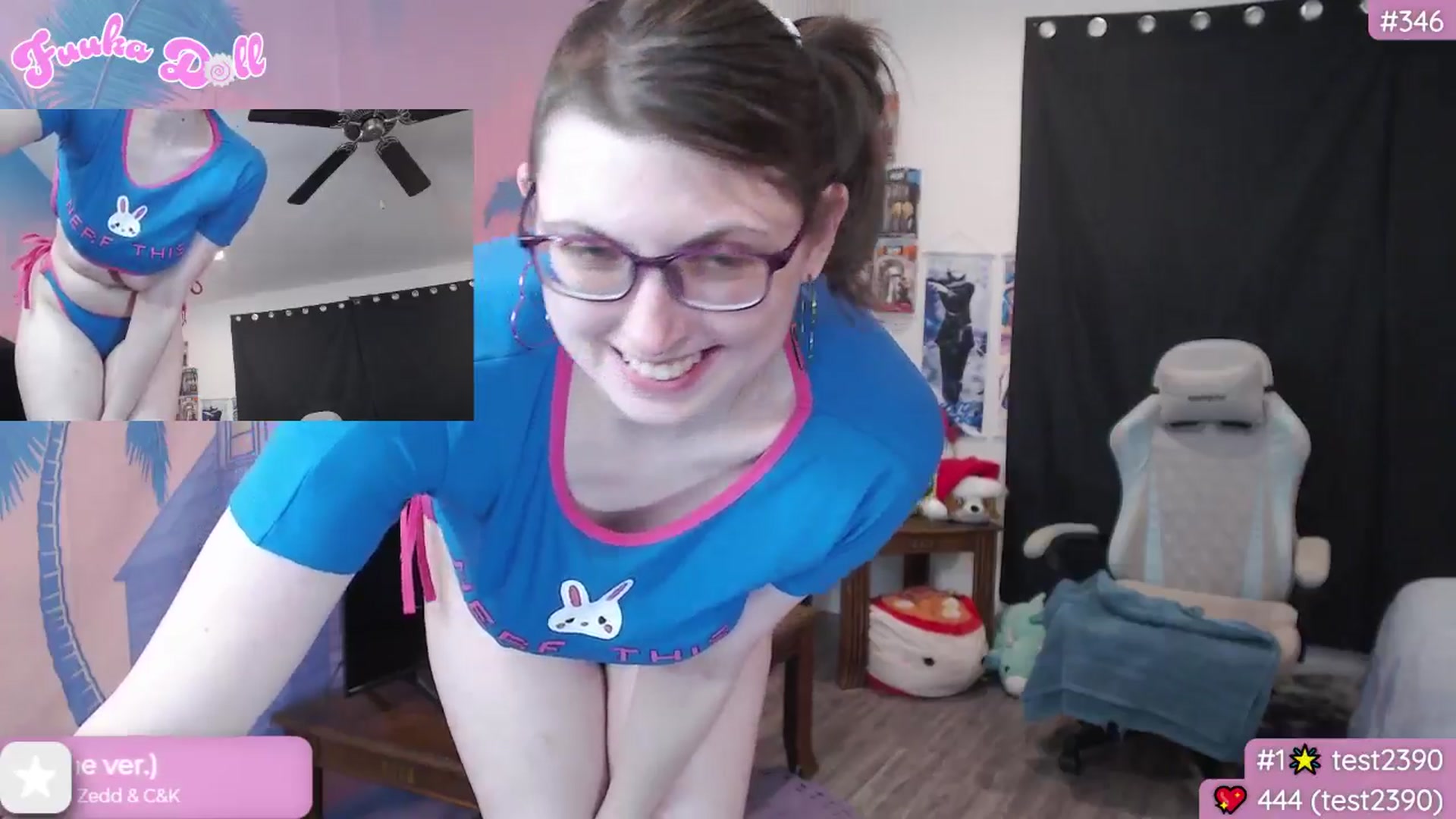 Gallery image thumbnail from Fuuka_Doll's myfreecams stream on, 12/17/2024, 08:12 image 17 of 20