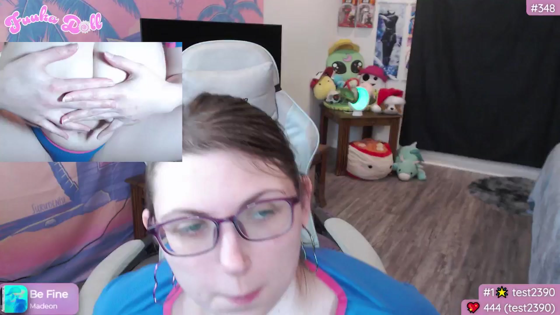 Gallery image thumbnail from Fuuka_Doll's myfreecams stream on, 12/17/2024, 08:12 image 12 of 20