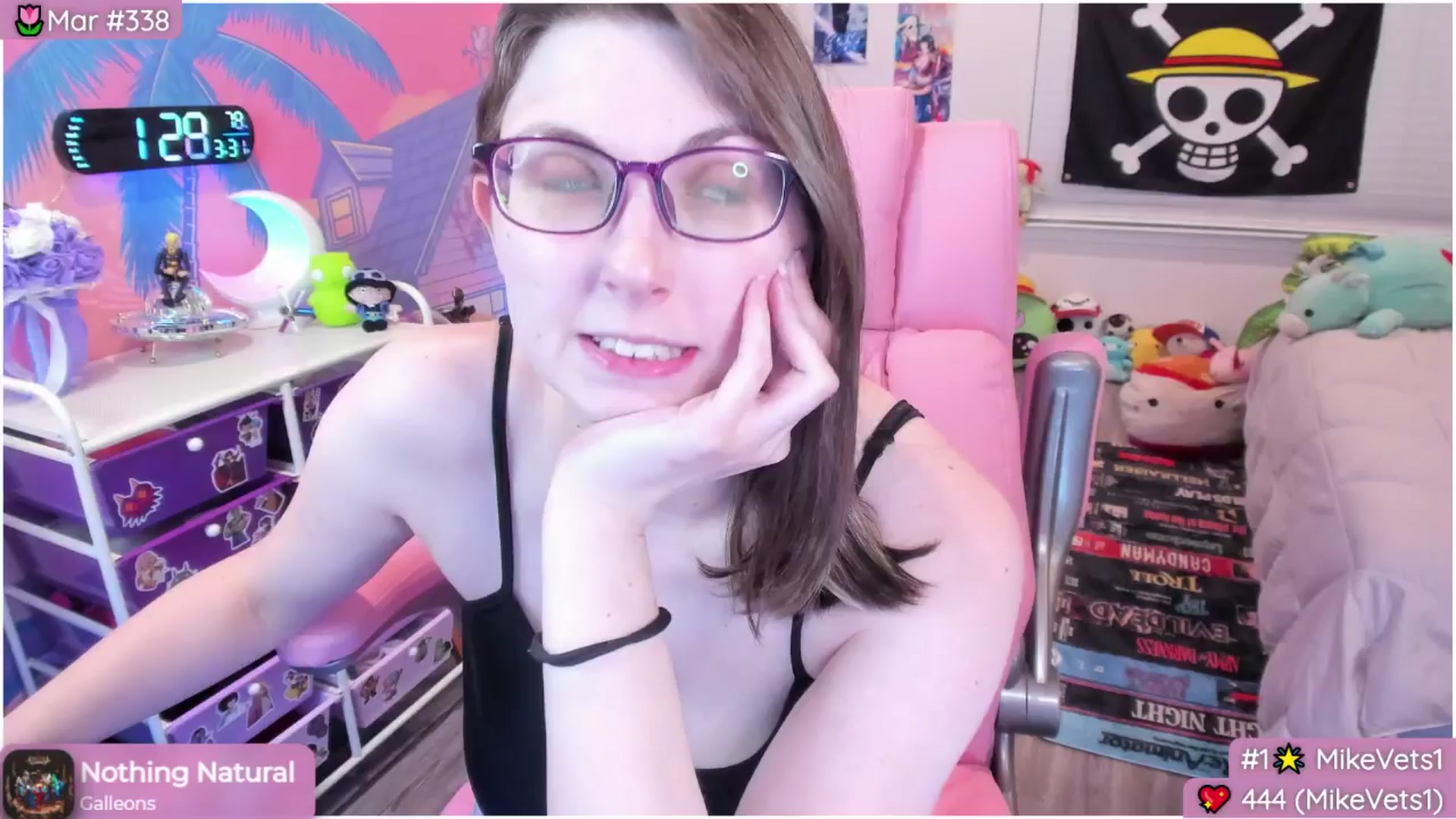 Gallery image thumbnail from Fuuka_Doll's myfreecams stream on, 03/31/2025, 07:13 image 2 of 20