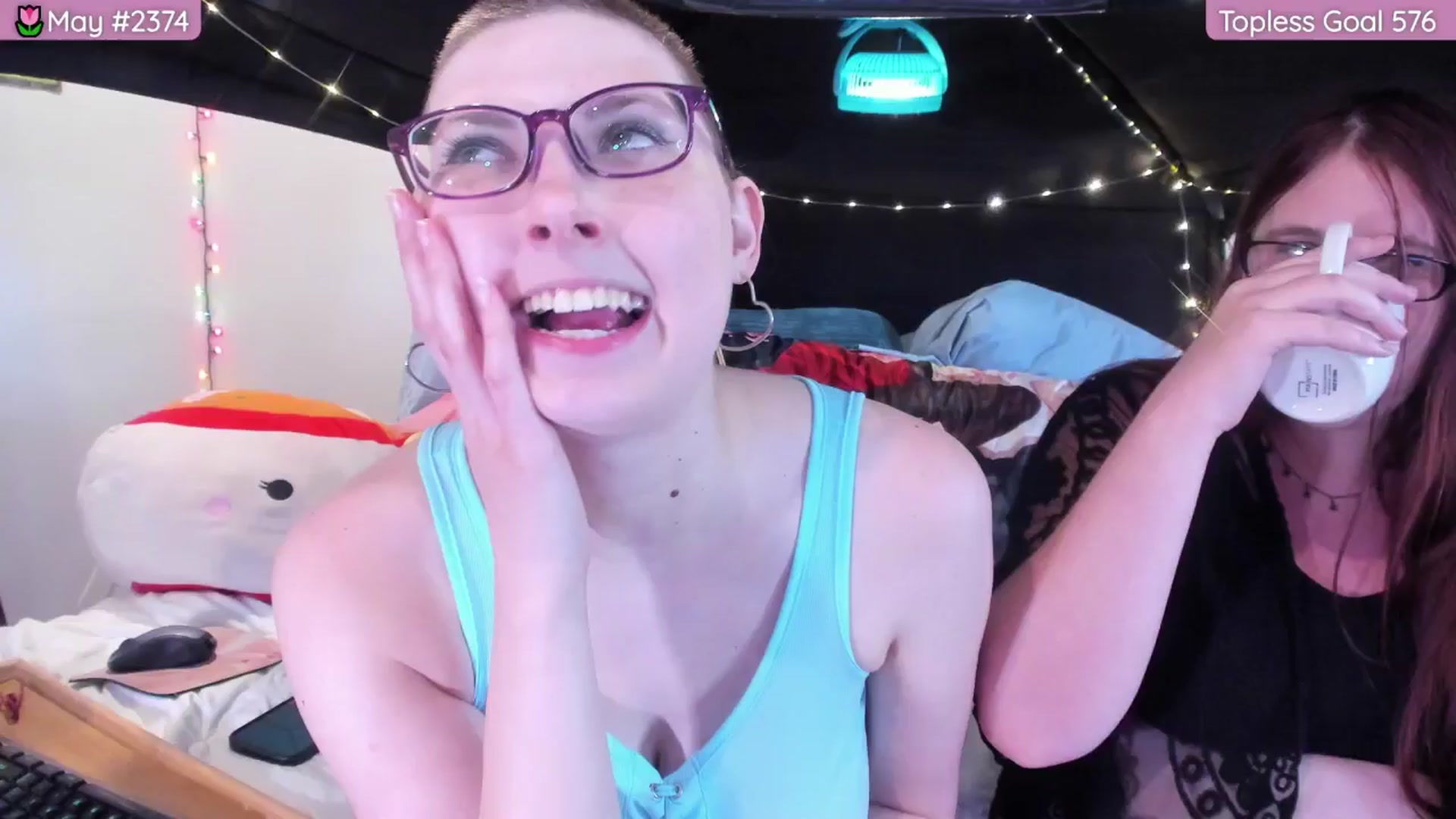 Gallery image thumbnail from Fuuka_Doll's myfreecams stream on, 05/30/2025, 01:15 image 17 of 20