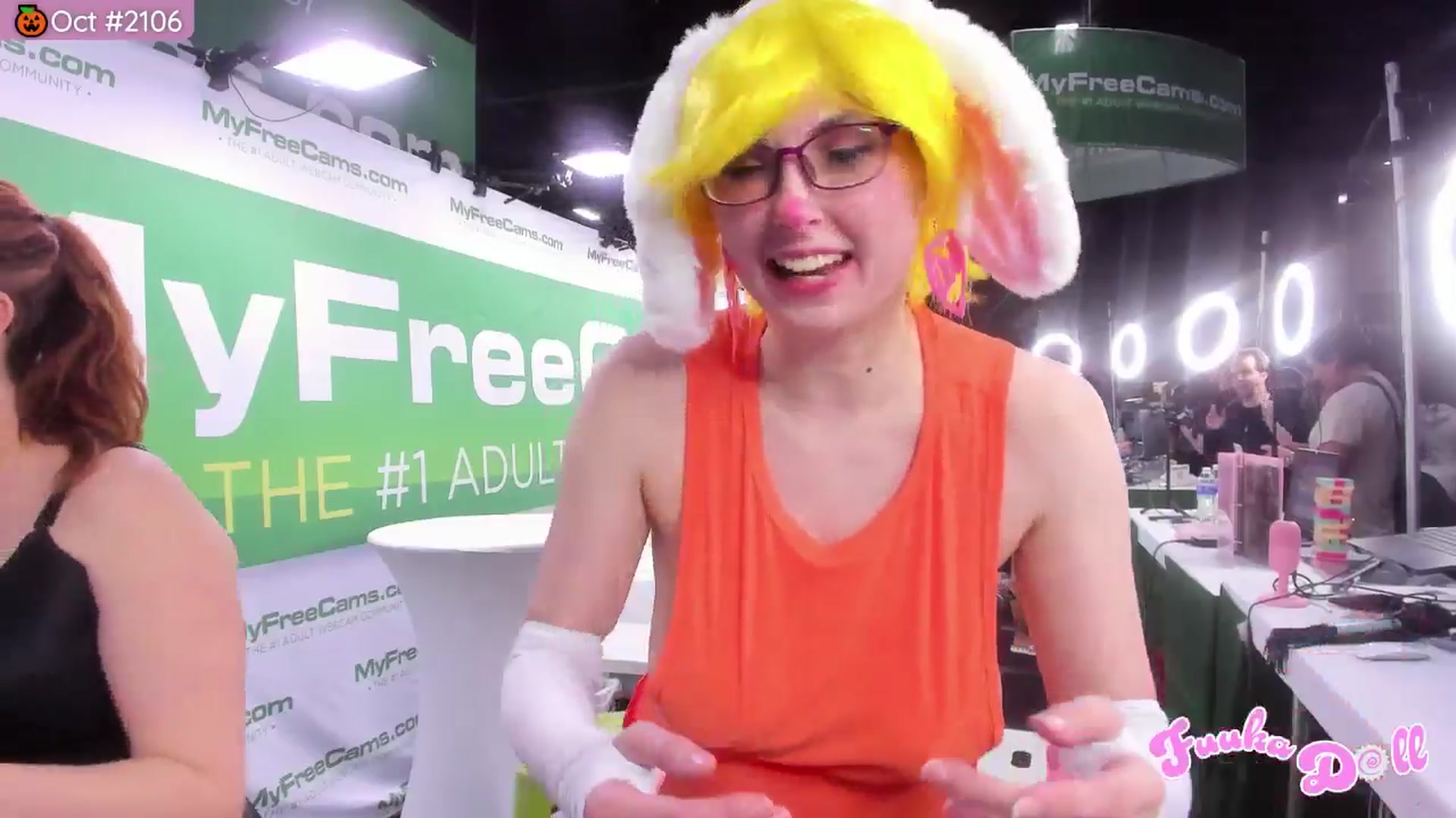 Gallery image thumbnail from Fuuka_Doll's myfreecams stream on, 10/25/2025, 01:12 image 14 of 20
