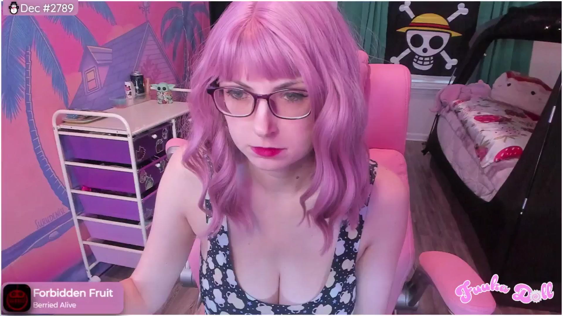 Gallery image thumbnail from Fuuka_Doll's myfreecams stream on, 12/07/2025, 13:45 image 12 of 20