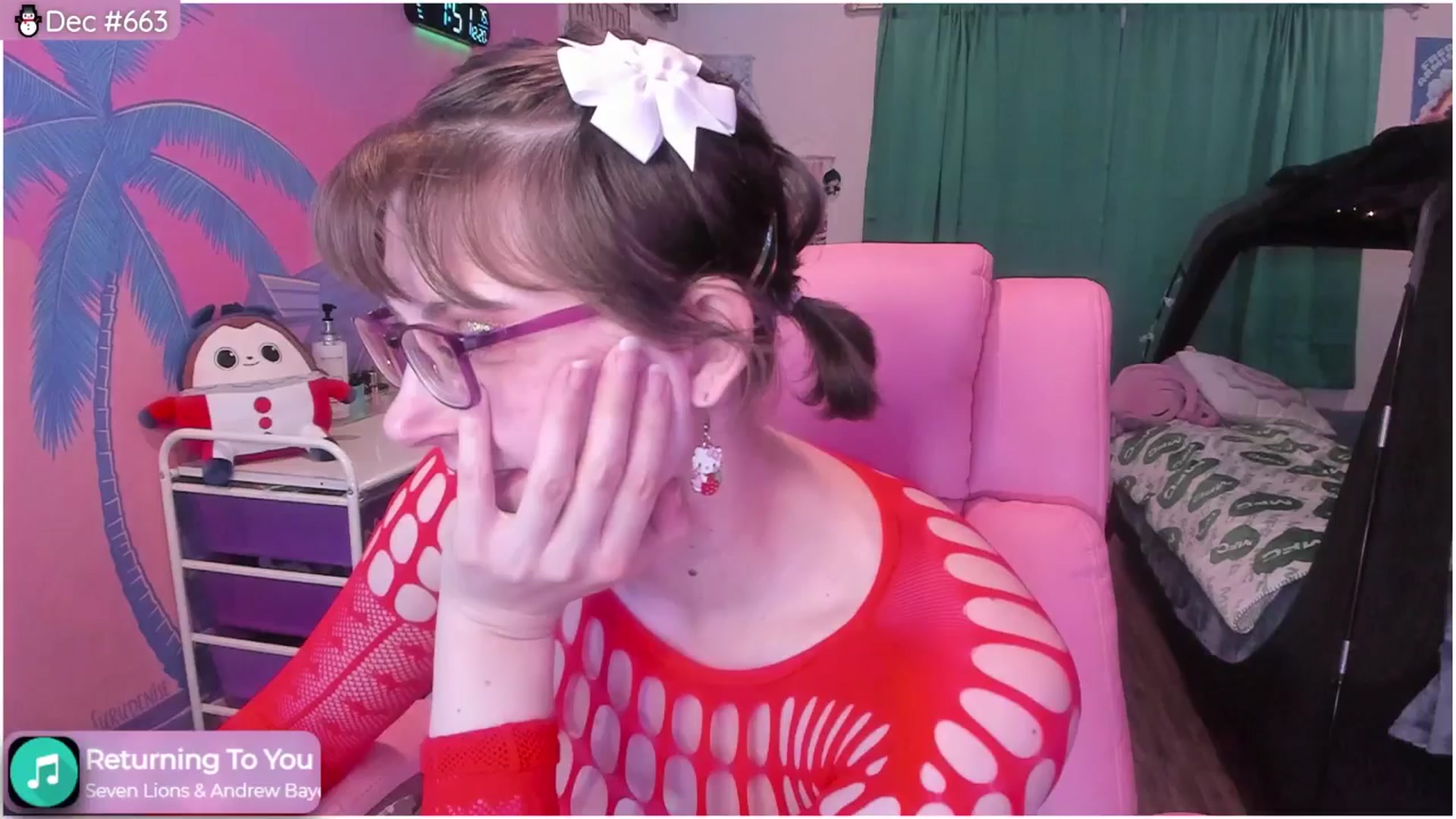 Gallery image thumbnail from Fuuka_Doll's myfreecams stream on, 12/21/2025, 02:03 image 9 of 20
