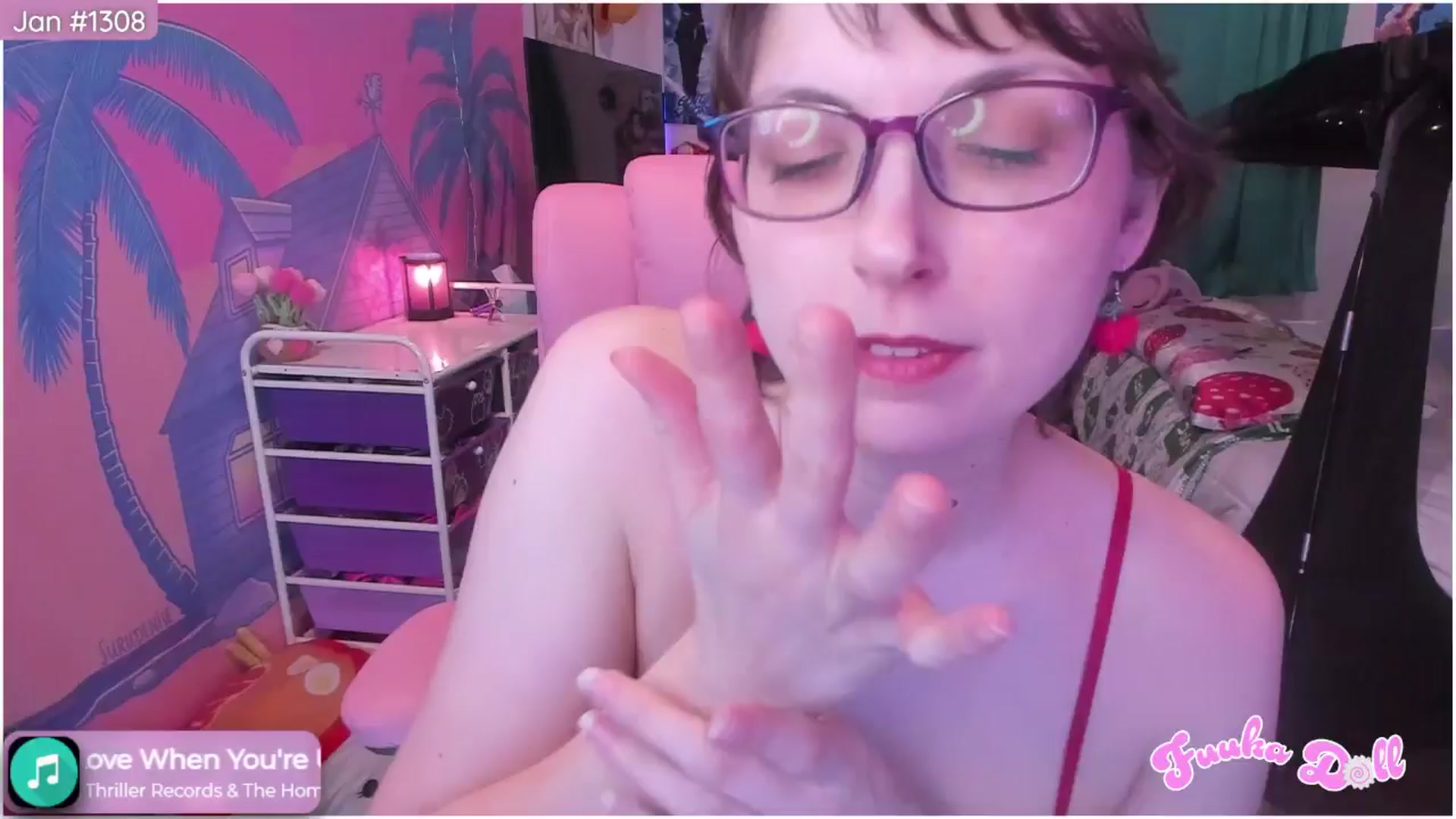 Gallery image thumbnail from Fuuka_Doll's myfreecams stream on, 01/05/2026, 07:02 image 8 of 20