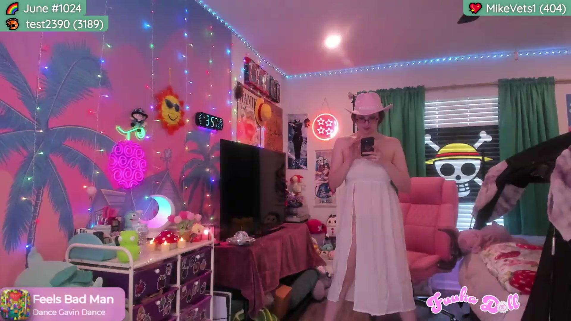 Gallery image thumbnail from Fuuka_Doll's myfreecams stream on, 06/07/2026, 21:45 image 13 of 20