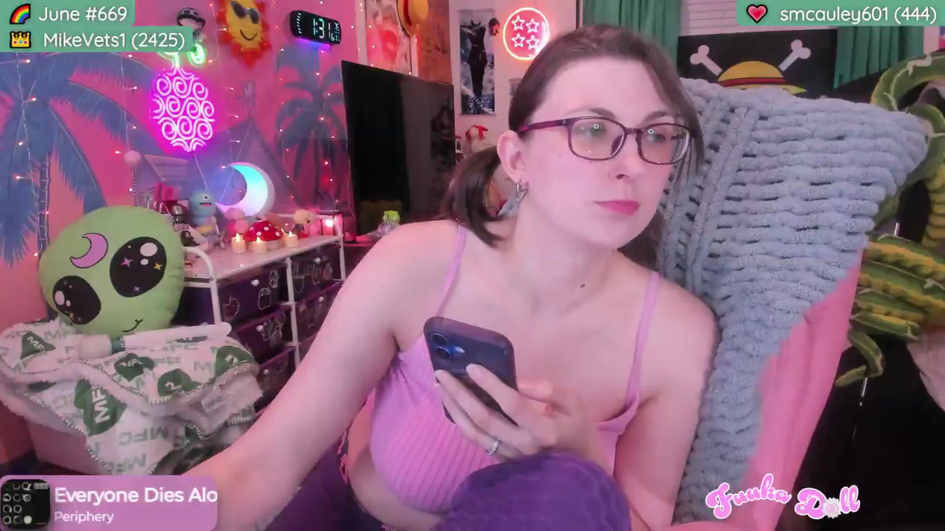Gallery image thumbnail from Fuuka_Doll's myfreecams stream on, 06/11/2026, 07:06 image 18 of 20