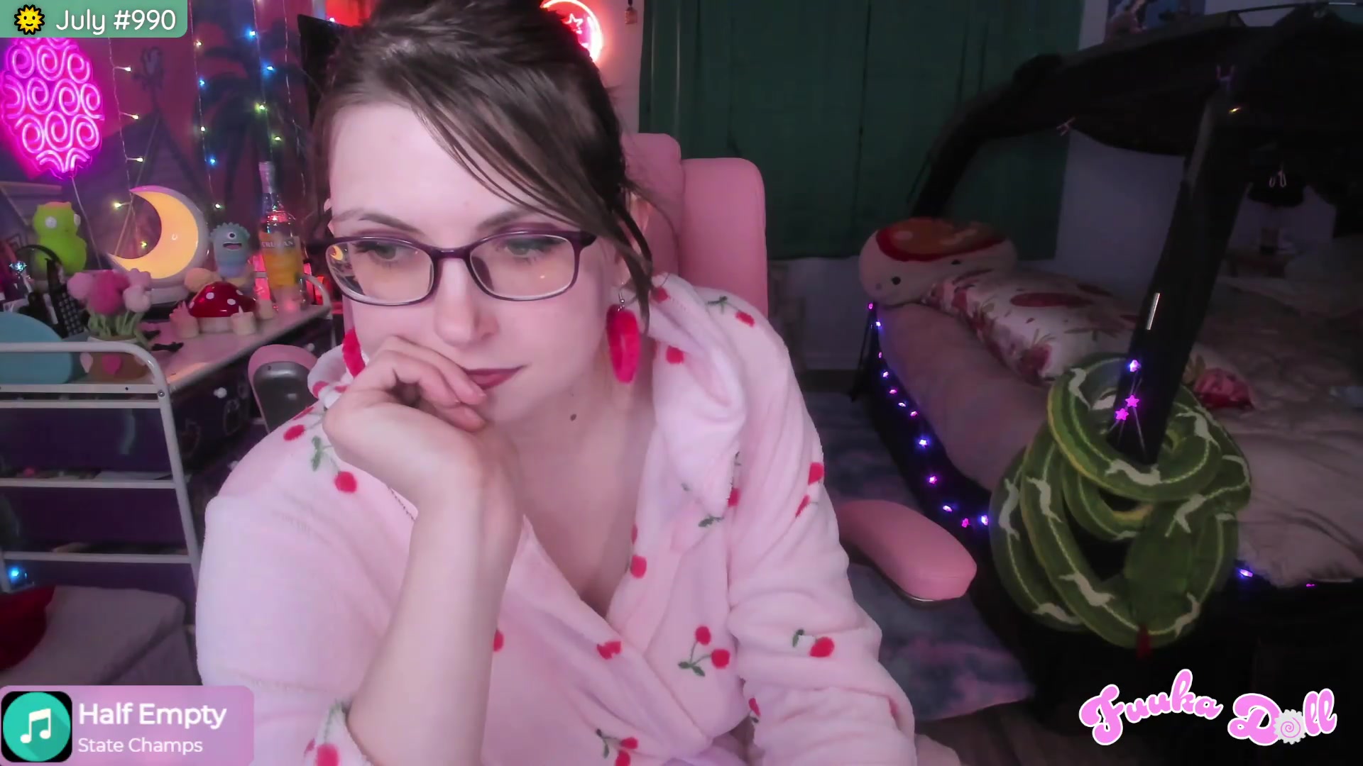 Gallery image thumbnail from Fuuka_Doll's myfreecams stream on, 07/29/2026, 08:55 image 16 of 20