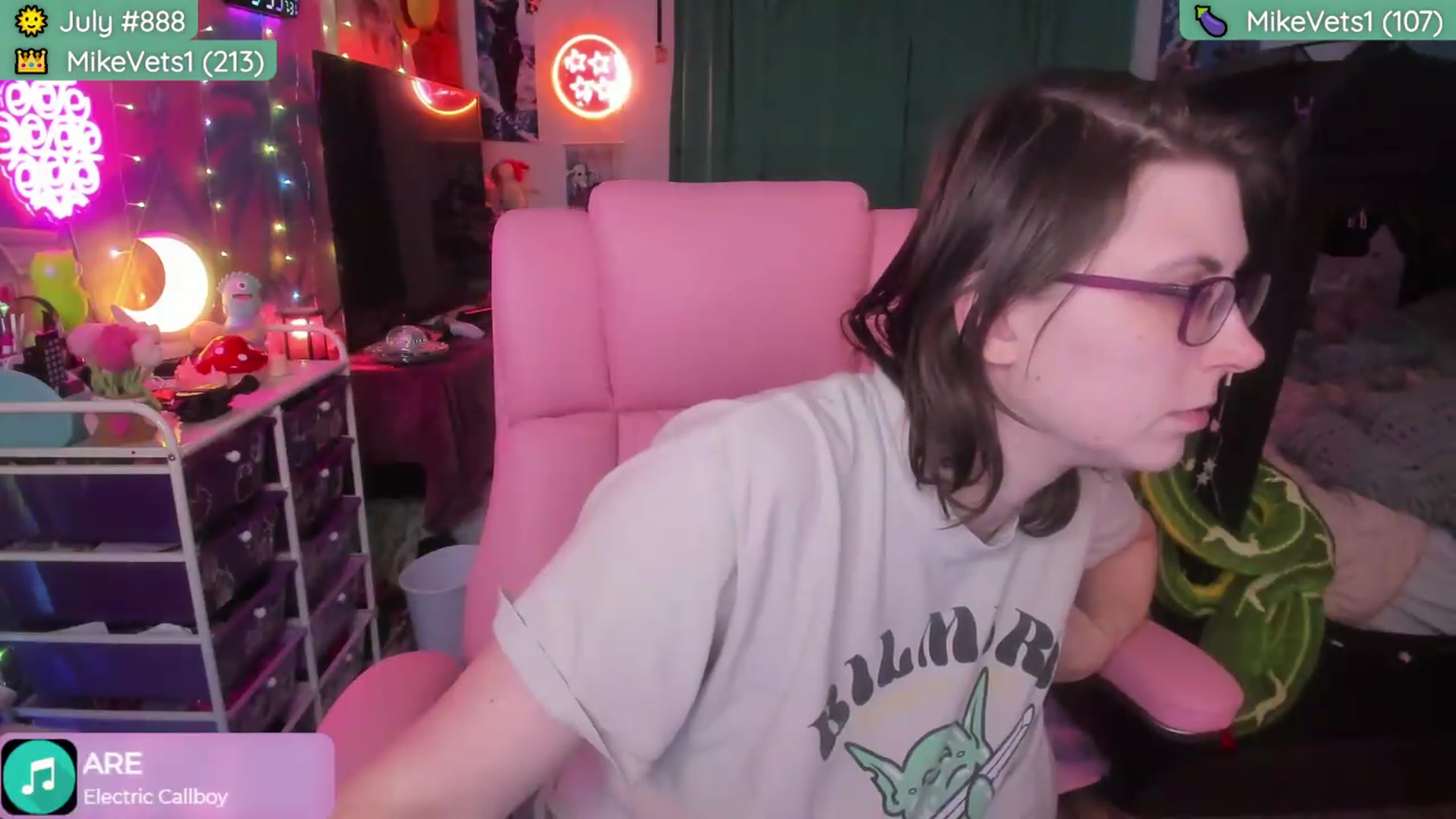 Gallery image thumbnail from Fuuka_Doll's myfreecams stream on, 07/31/2026, 10:45 image 18 of 20