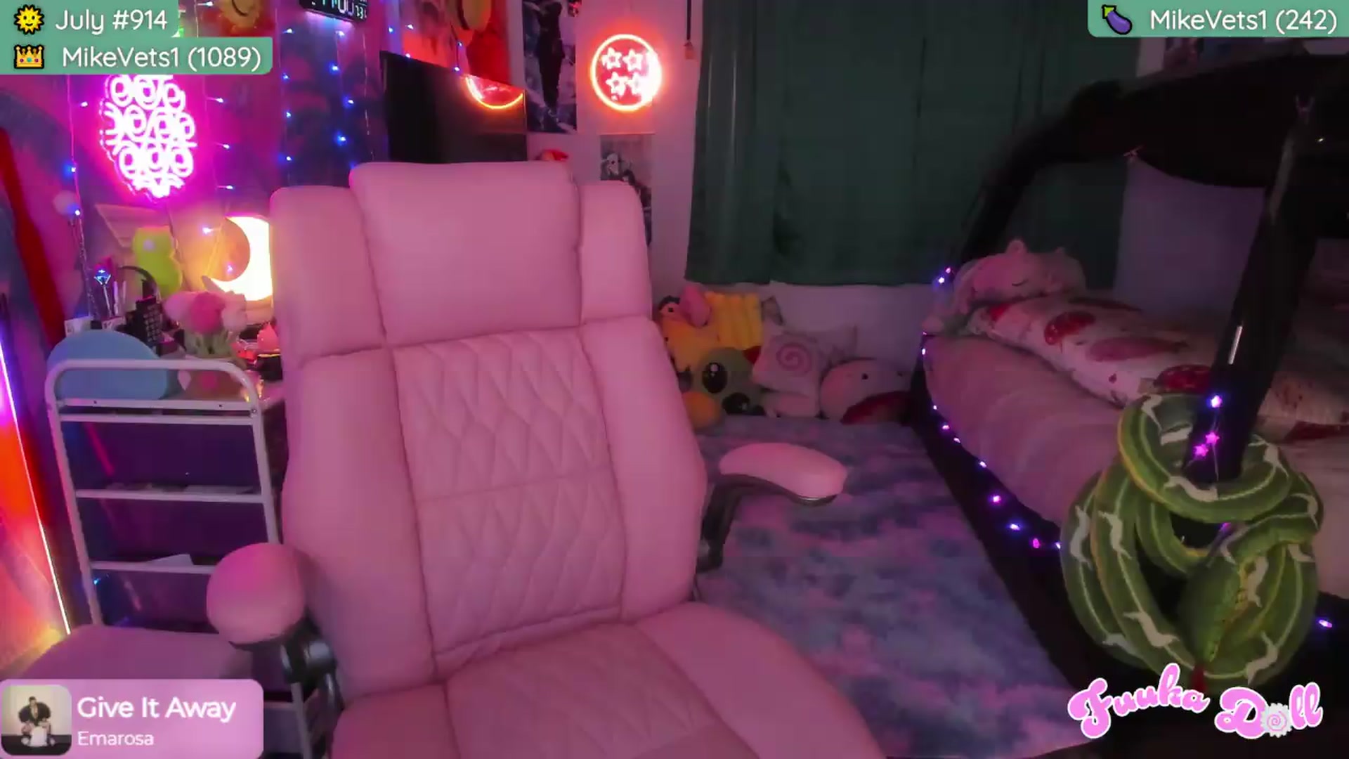 Gallery image thumbnail from Fuuka_Doll's myfreecams stream on, 08/01/2026, 04:09 image 13 of 20