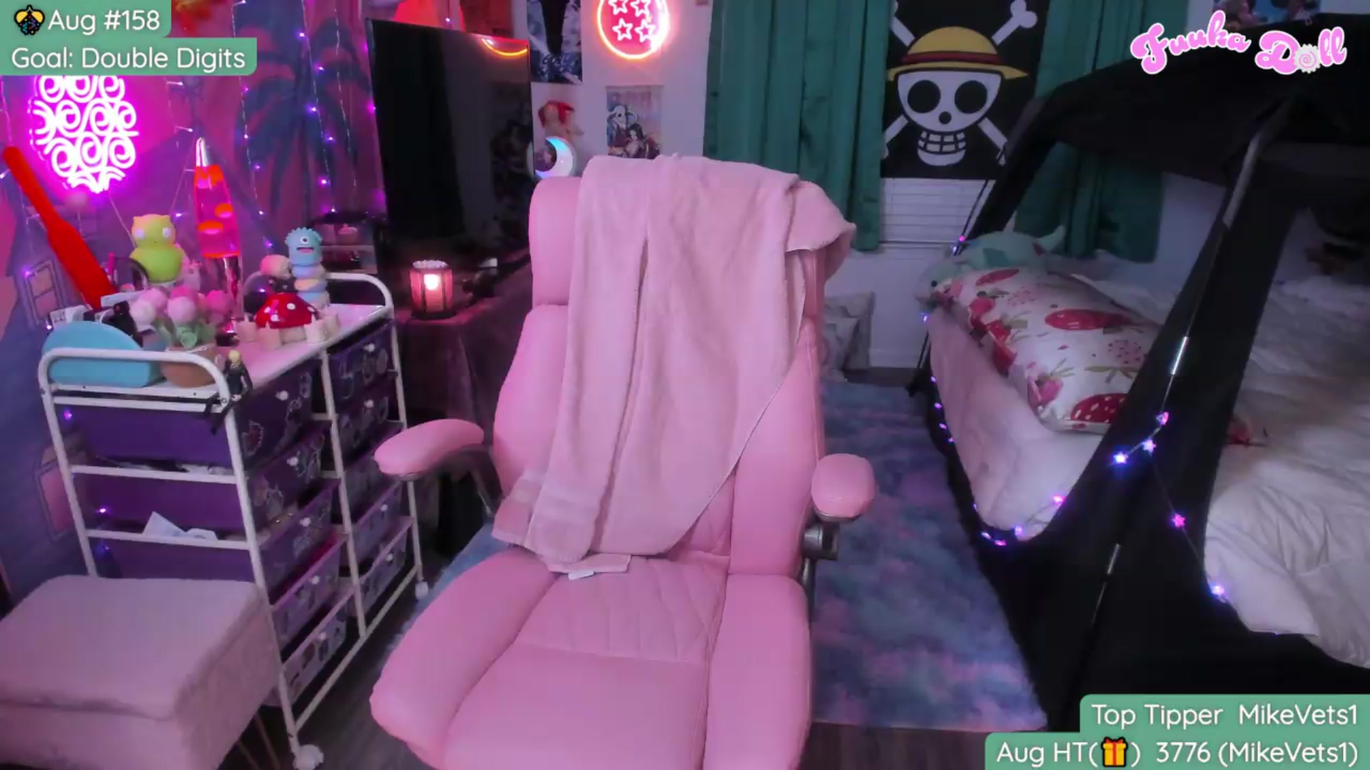 Gallery image thumbnail from Fuuka_Doll's myfreecams stream on, 08/17/2026, 11:24 image 17 of 20