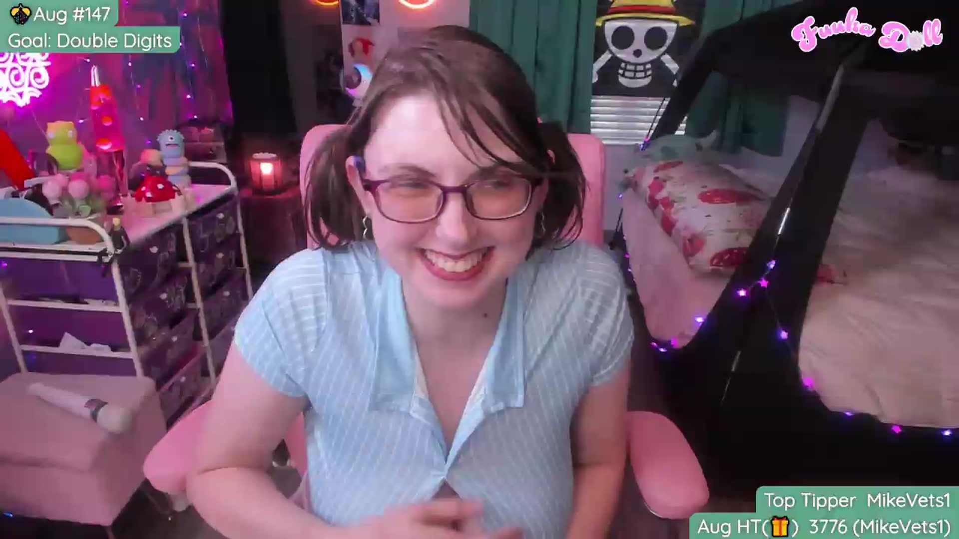 Gallery image thumbnail from Fuuka_Doll's myfreecams stream on, 08/17/2026, 11:52 image 17 of 20