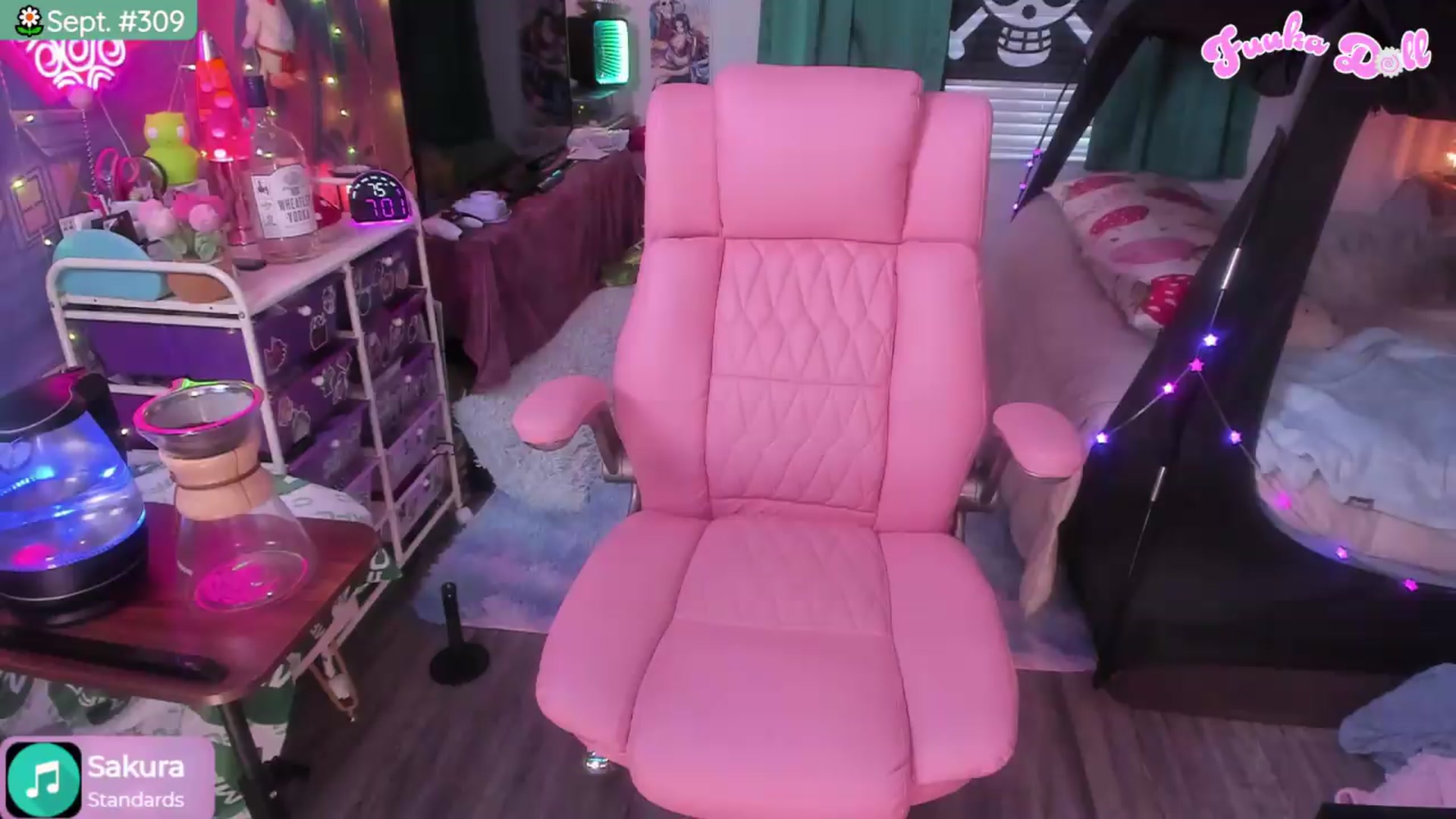 Gallery image thumbnail from Fuuka_Doll's myfreecams stream on, 09/06/2026, 14:24 image 5 of 20