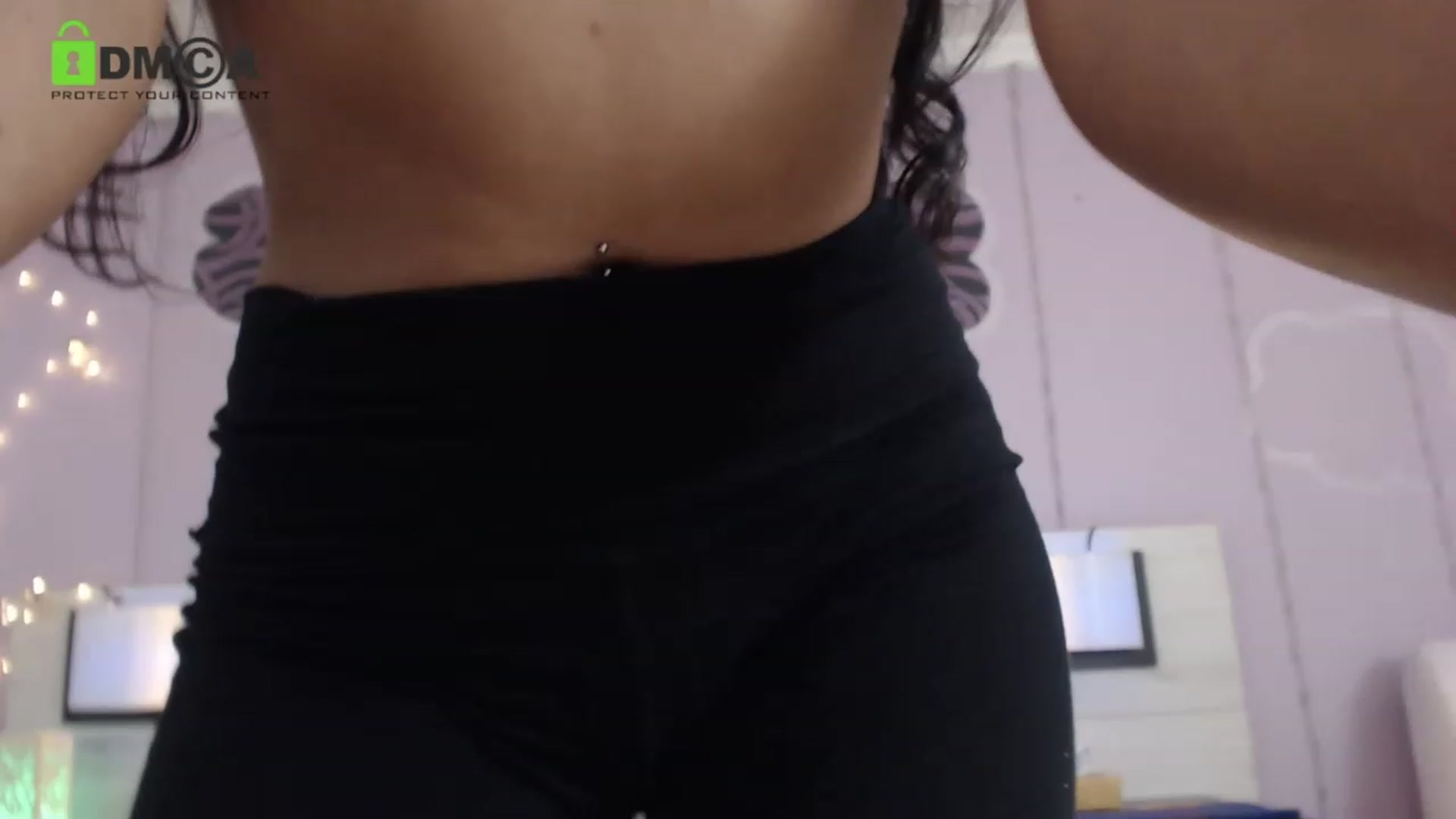 Gallery image thumbnail from Fyorela's myfreecams stream on, 06/15/2023, 13:11 image 12 of 20