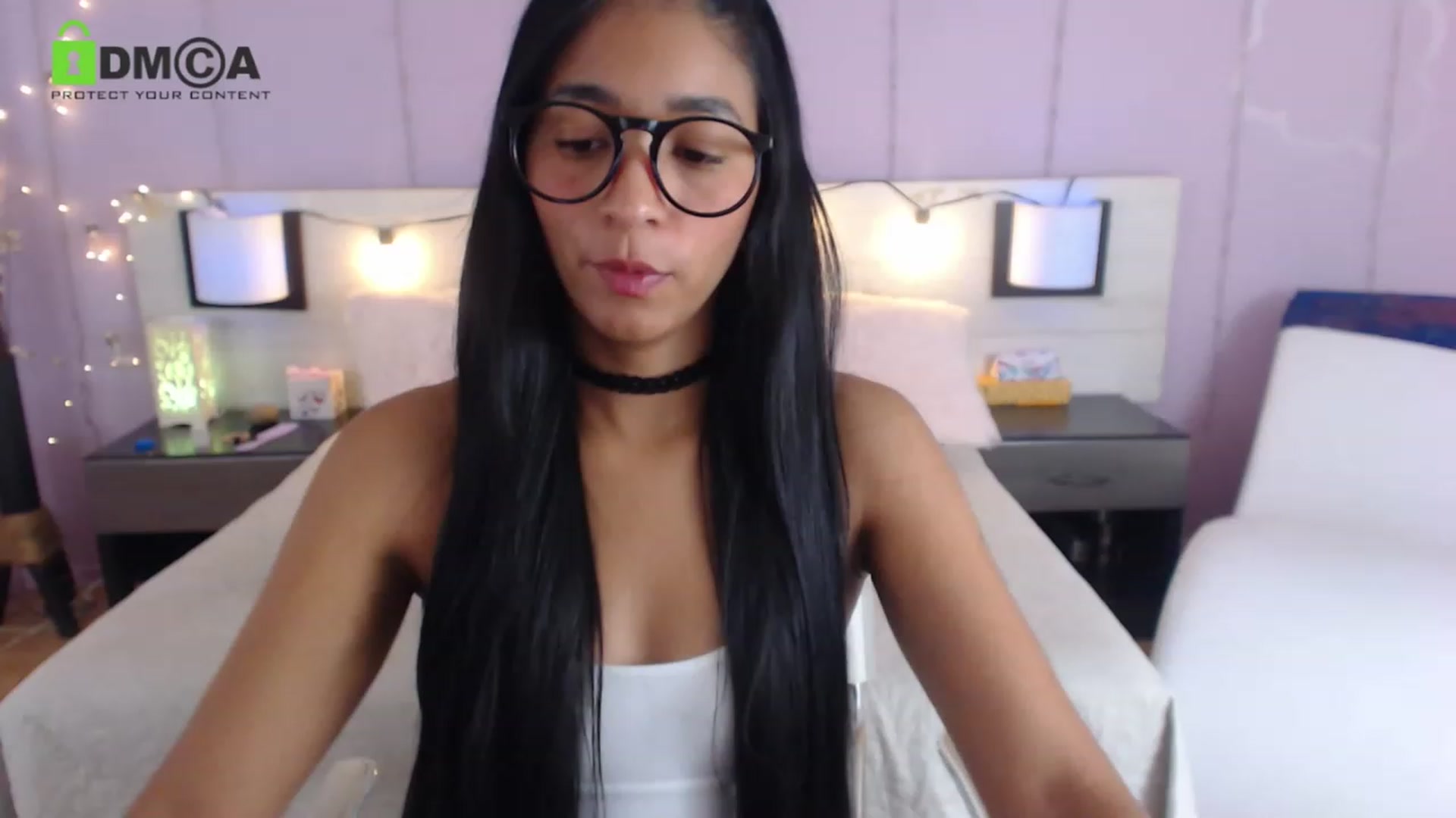 Gallery image thumbnail from Fyorela's myfreecams stream on, 06/18/2023, 11:53 image 1 of 20
