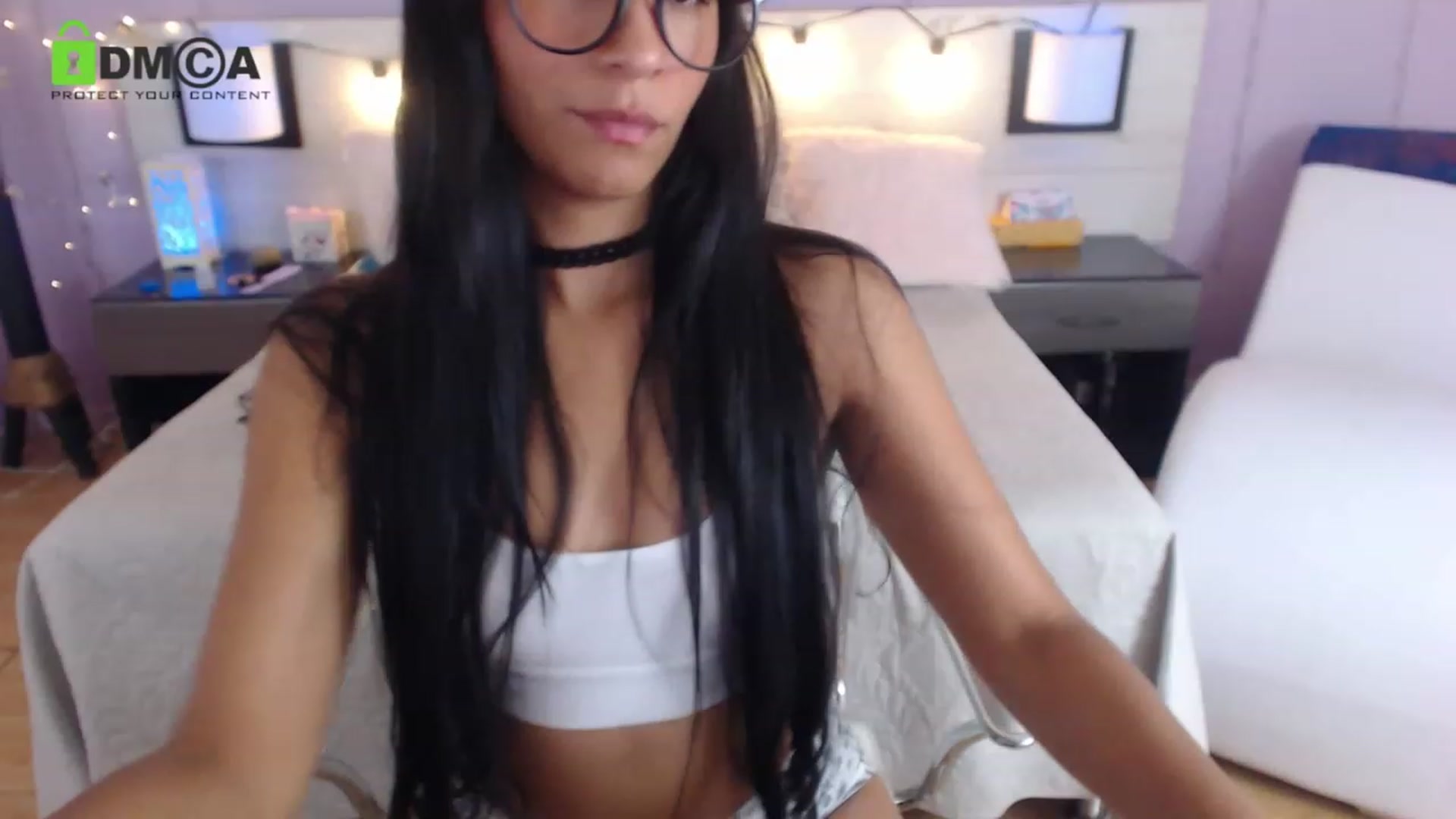 Gallery image thumbnail from Fyorela's myfreecams stream on, 06/18/2023, 11:53 image 13 of 20