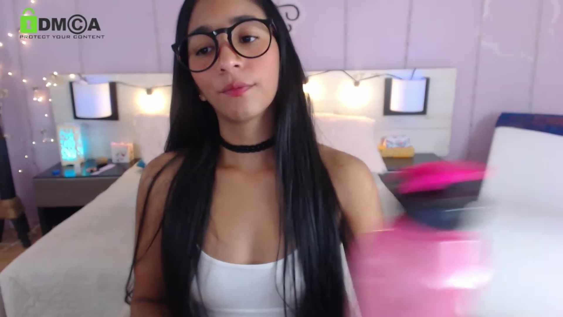 Gallery image thumbnail from Fyorela's myfreecams stream on, 06/18/2023, 11:53 image 3 of 20