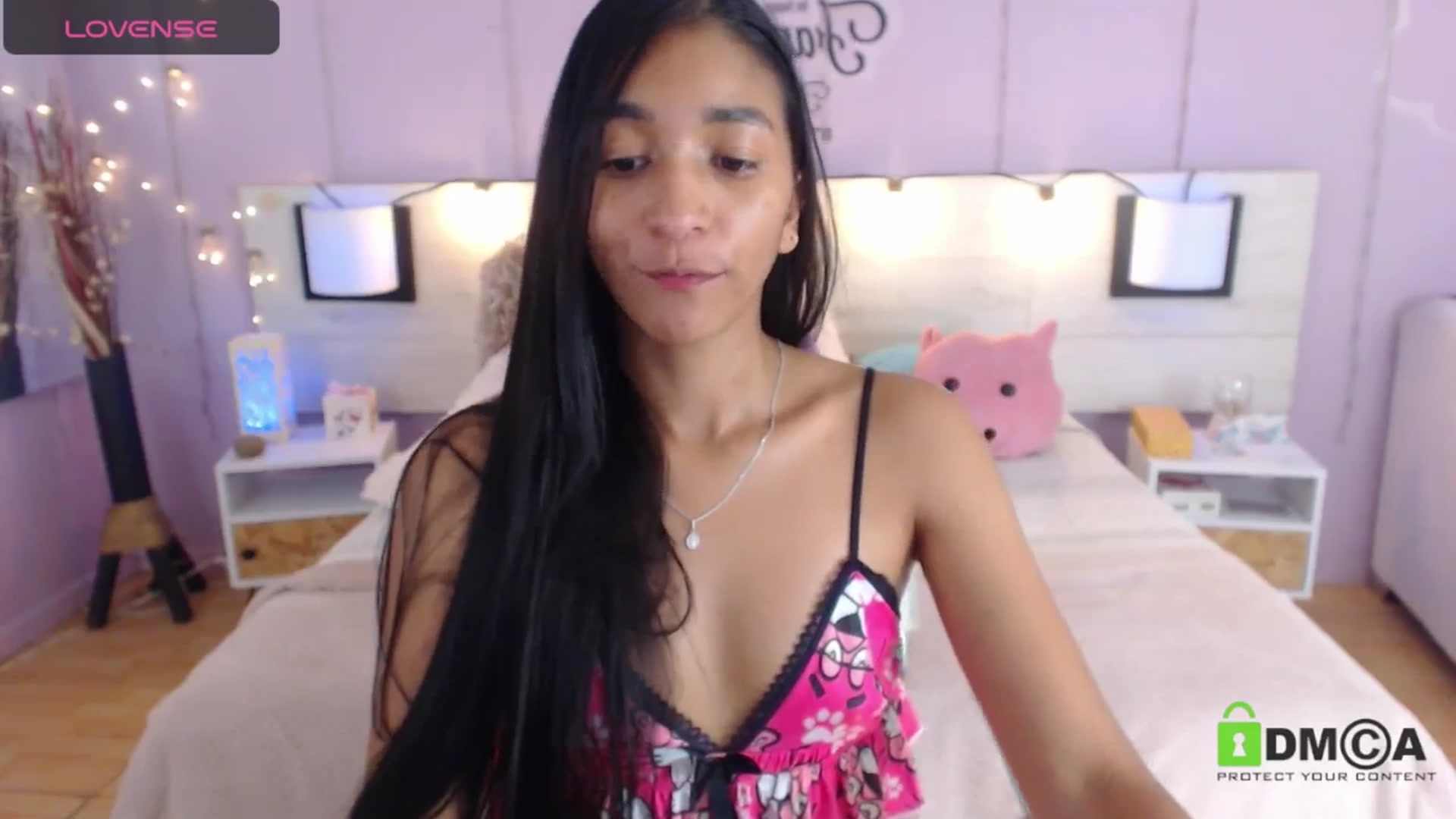 Gallery image thumbnail from Fyorela's myfreecams stream on, 08/28/2023, 09:35 image 13 of 20