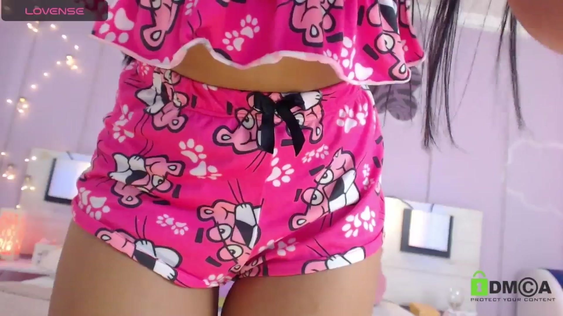 Gallery image thumbnail from Fyorela's myfreecams stream on, 08/28/2023, 09:35 image 5 of 20