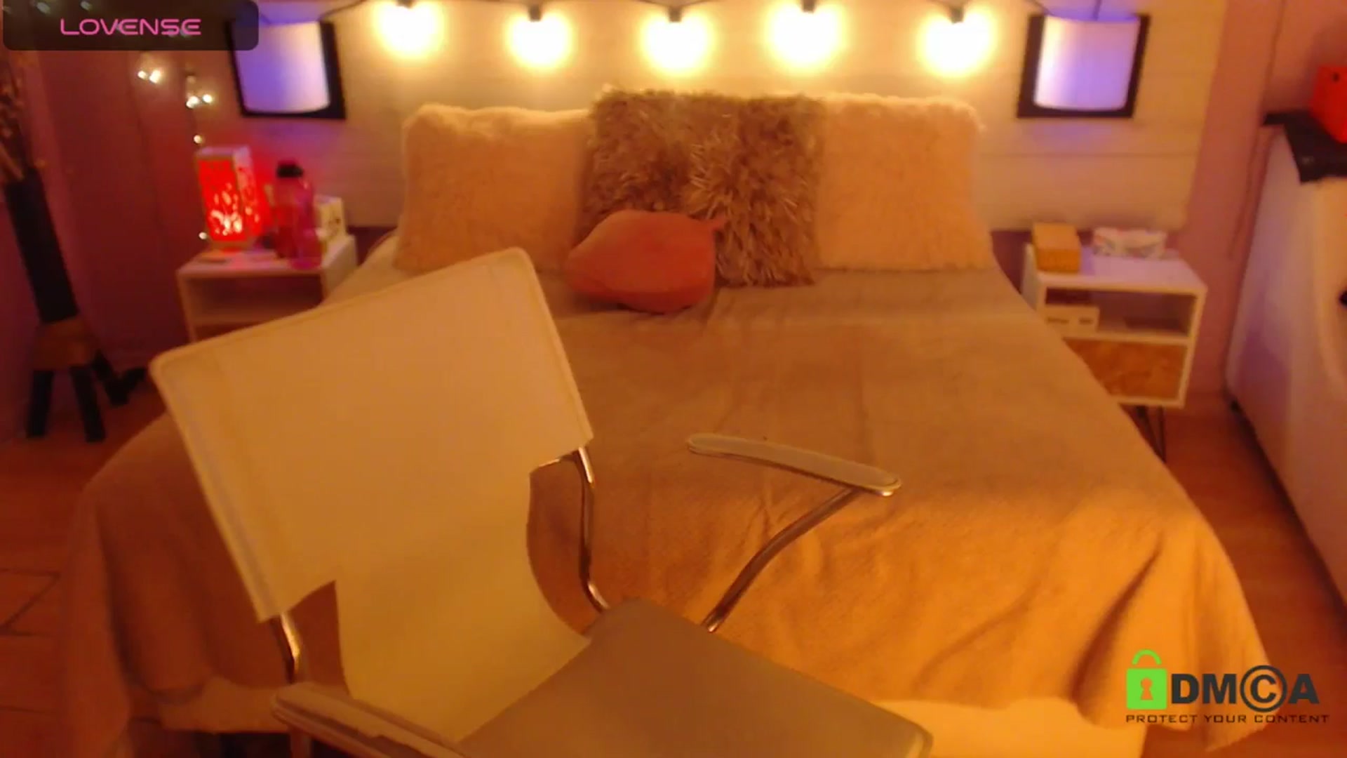 Gallery image thumbnail from Fyorela's myfreecams stream on, 09/24/2023, 12:44 image 15 of 20